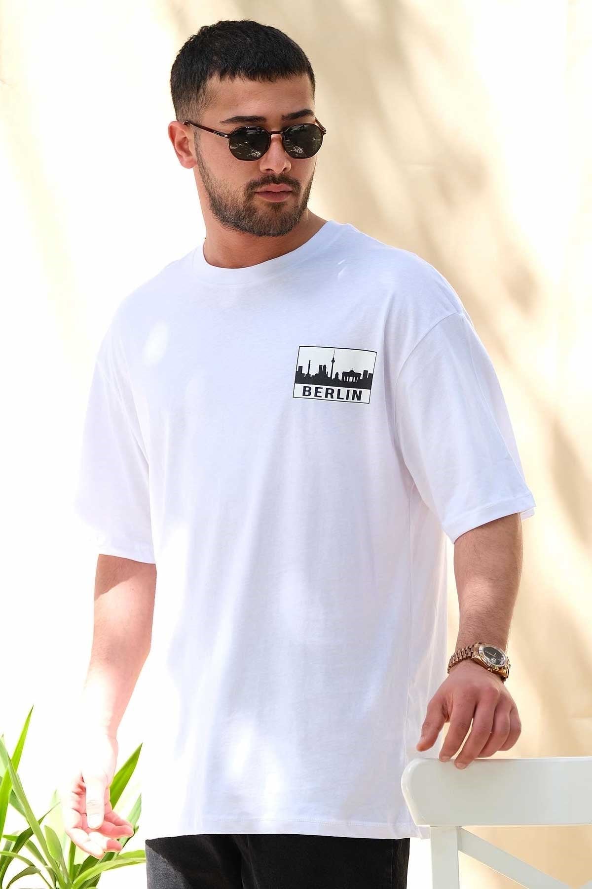 Oversize Berlin Beyaz T-Shirt