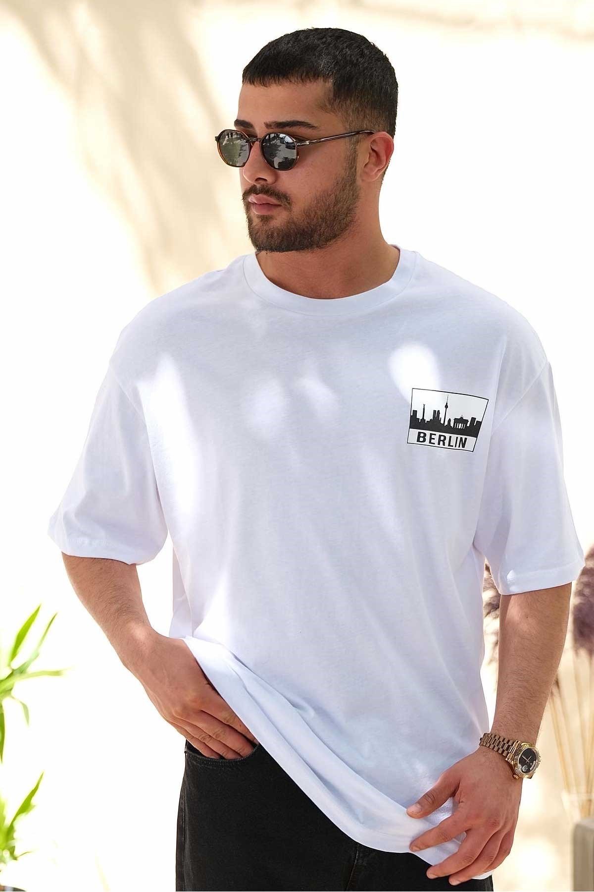 Oversize Berlin Beyaz T-Shirt