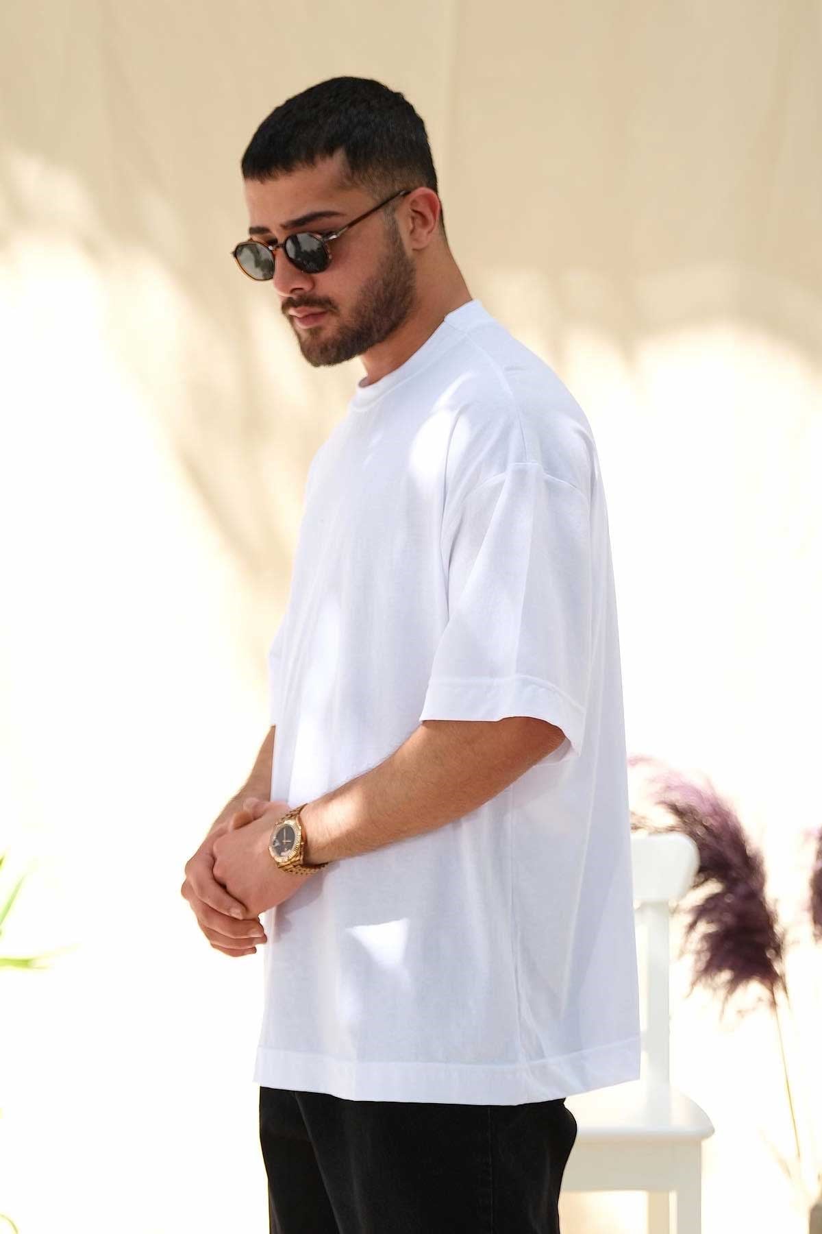 Oversize Beyaz Basic T-Shirt