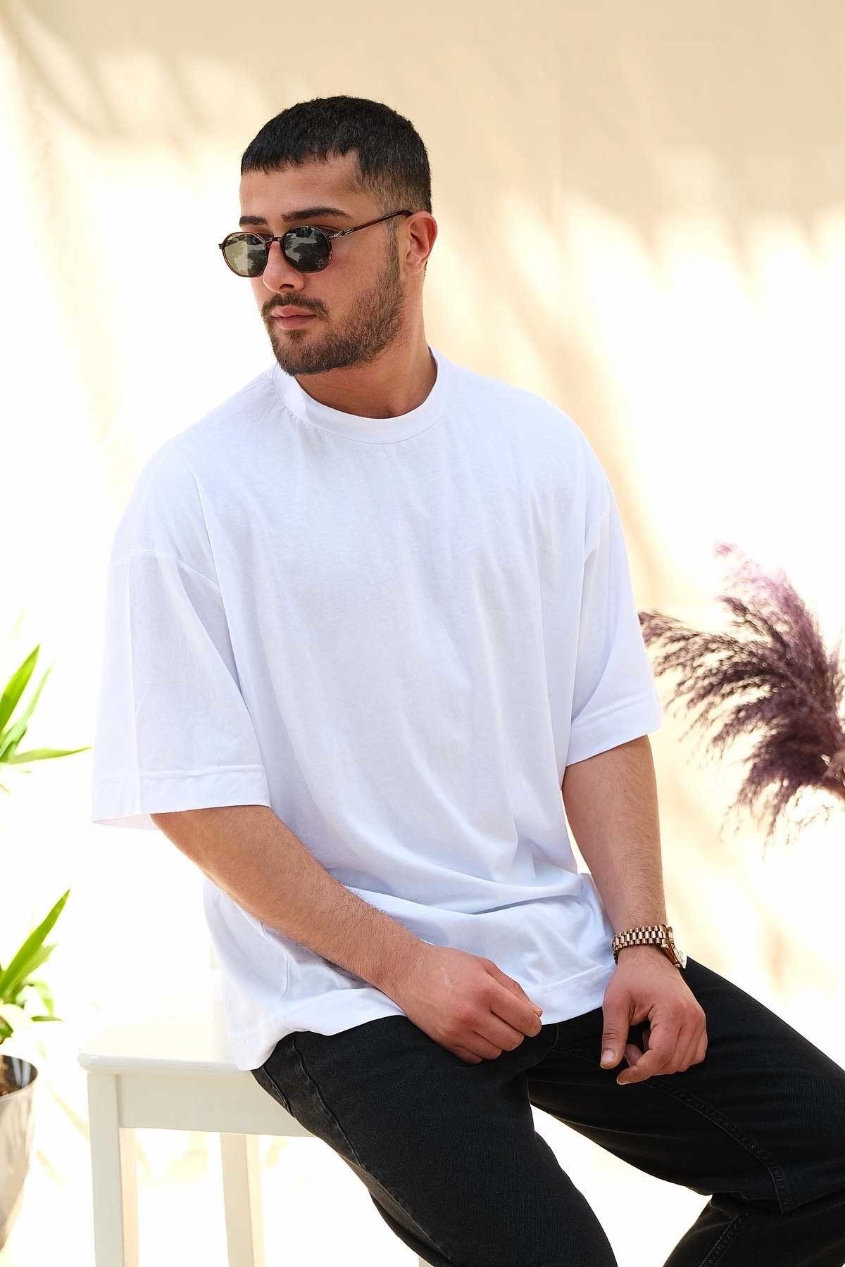 Oversize Beyaz Basic T-Shirt