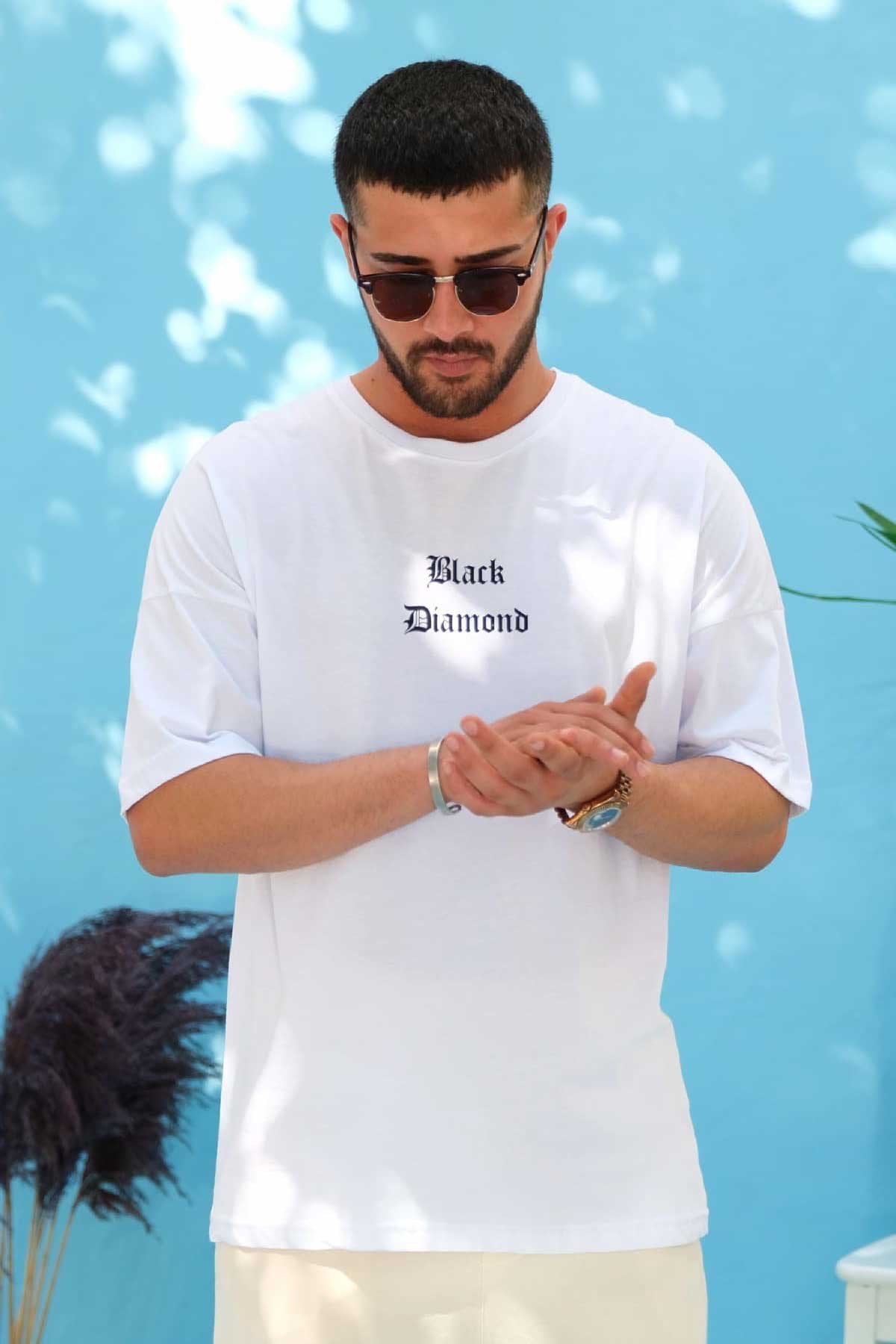 Oversize Beyaz Black Diamond T-Shirt