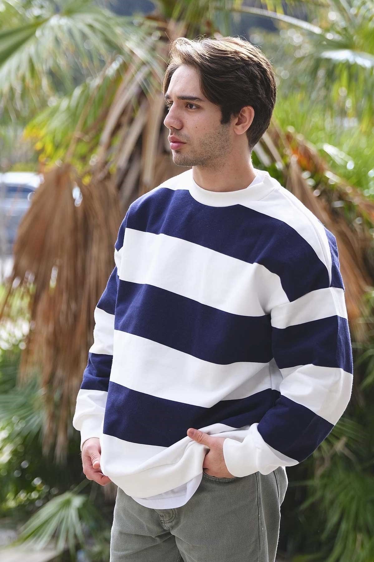 Oversize Çizgili Sweatshirt