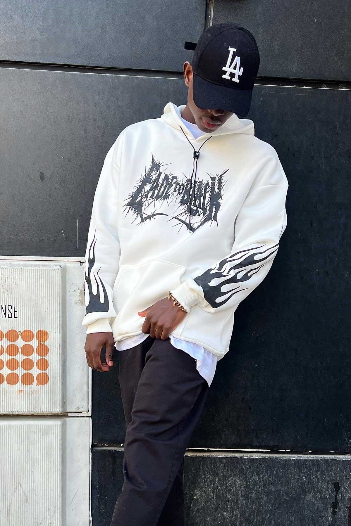Oversize Desenli Beyaz Sweatshirt