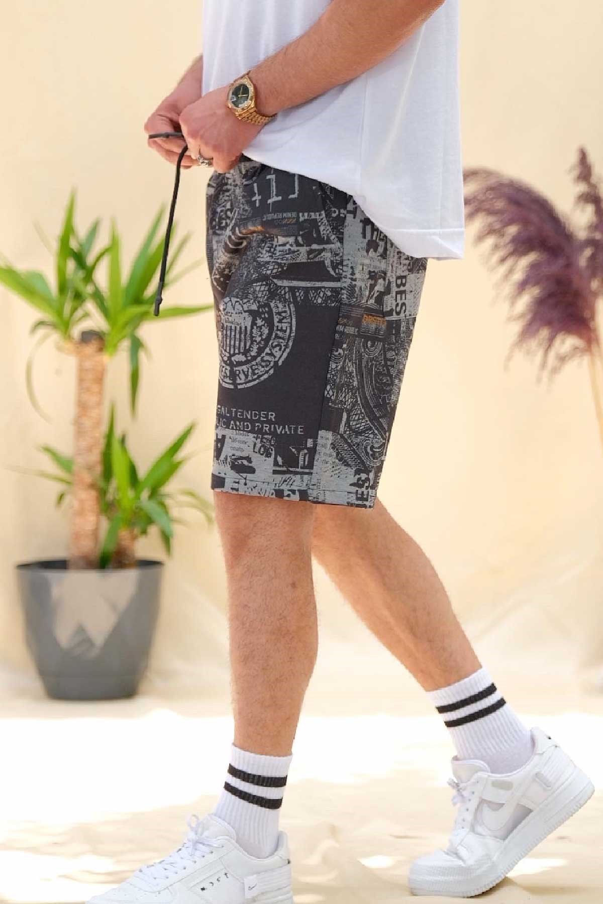 Oversize Dijital Baskılı Şort 
