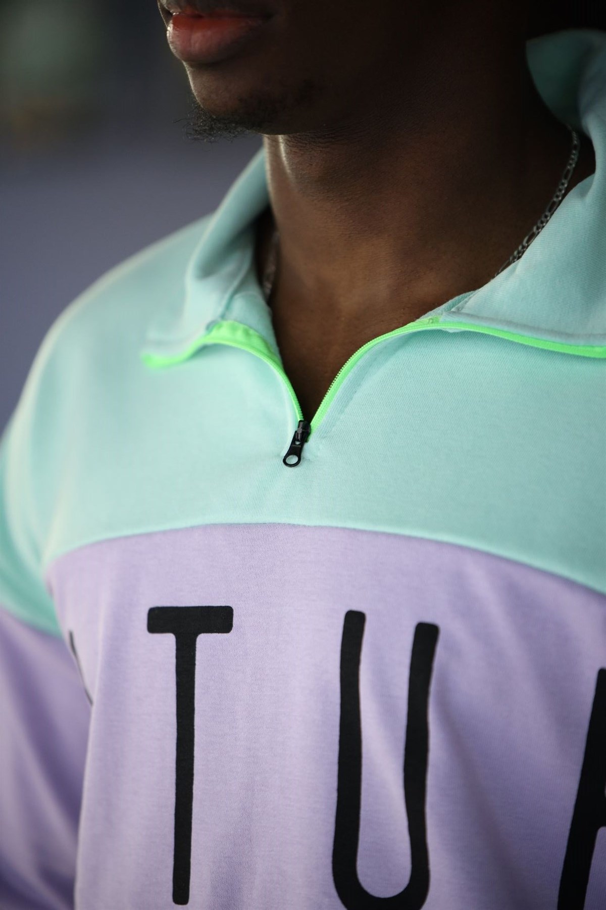 OVERSIZE FUTURE SWEATSHIRT MOR