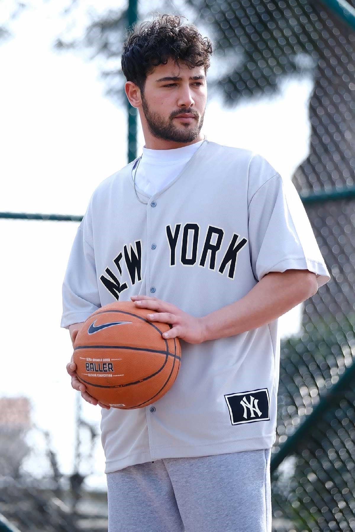 Oversize Gri NY Forma 