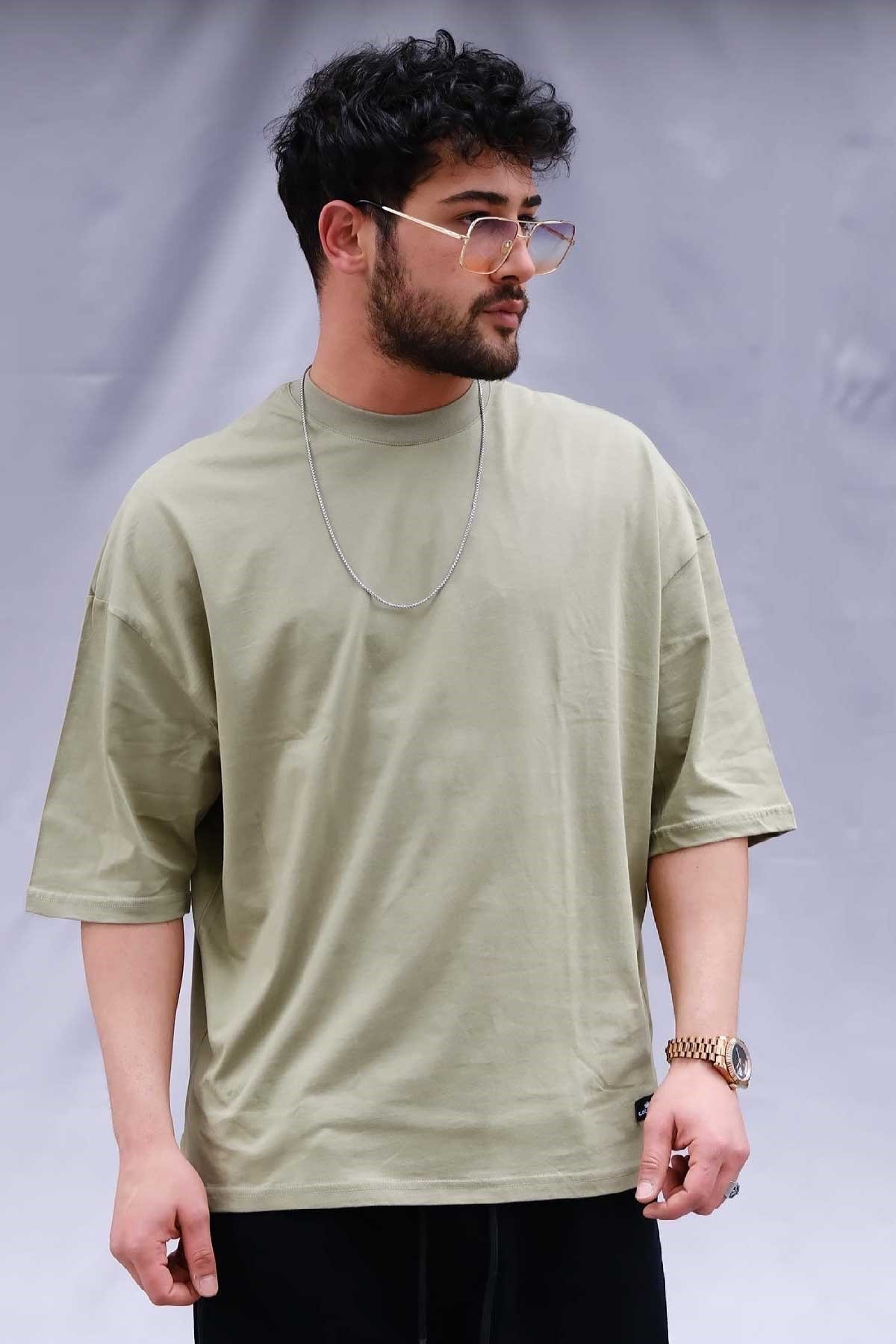 Oversize Haki T-Shirt Star