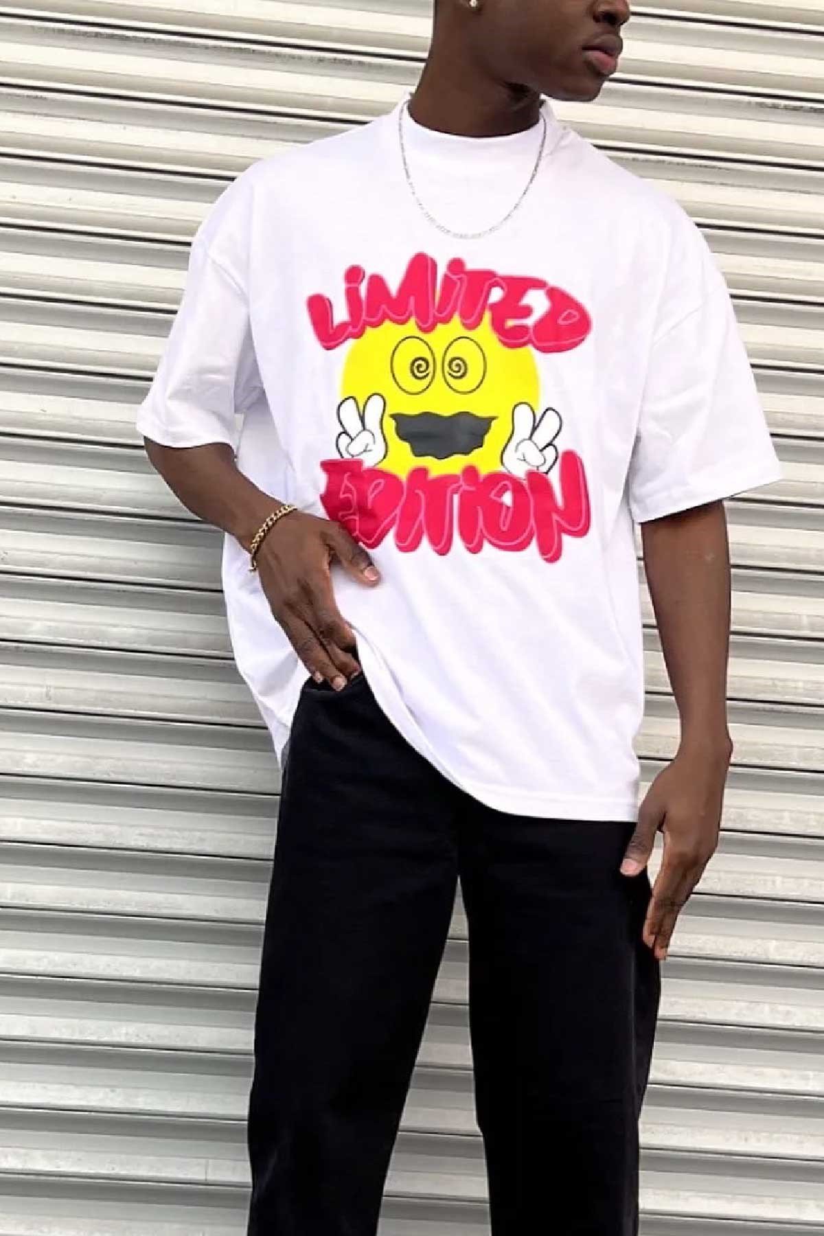 Oversize Limited Edition T-Shirt