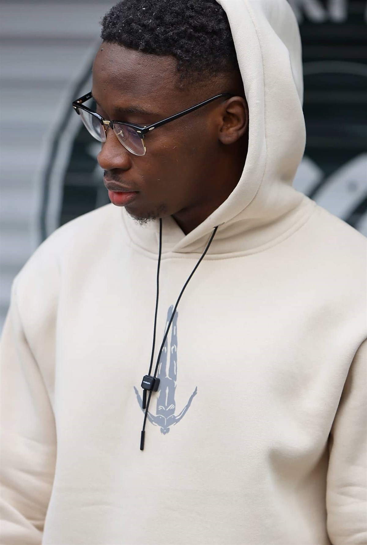 Oversize Önü Baskılı Kapüşonlu Sweatshirt Bej