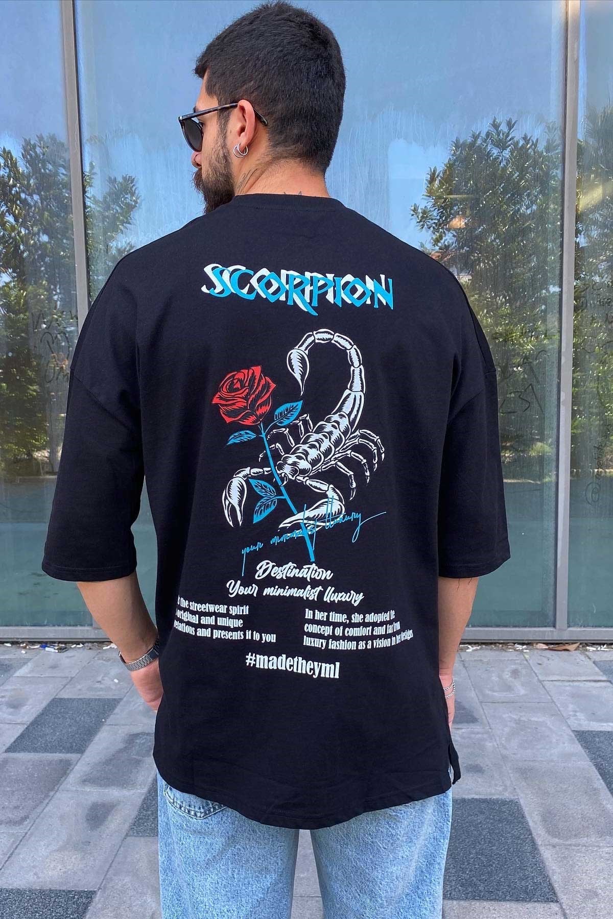 Oversize Scorpion T-Shirt