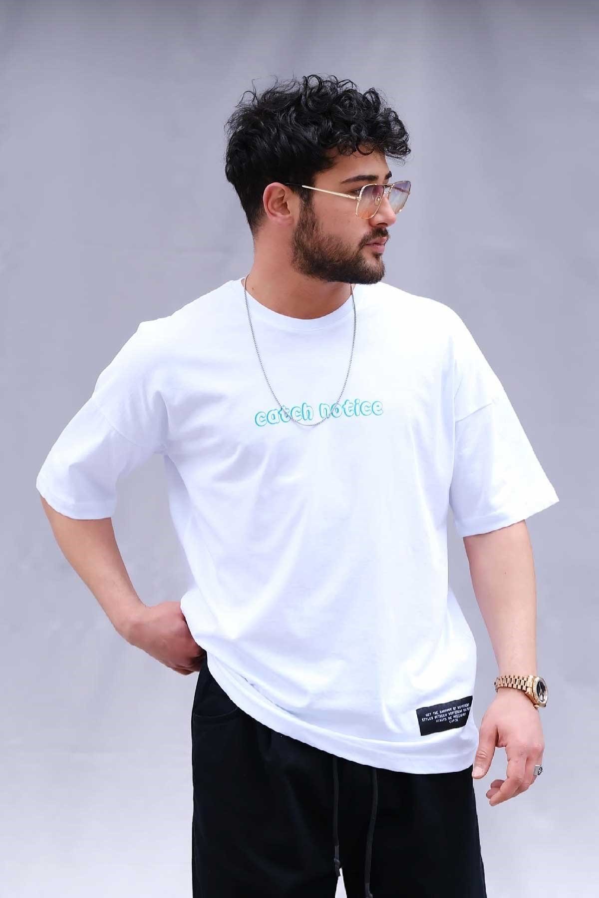 Oversize T-Shirt Beyaz Notice