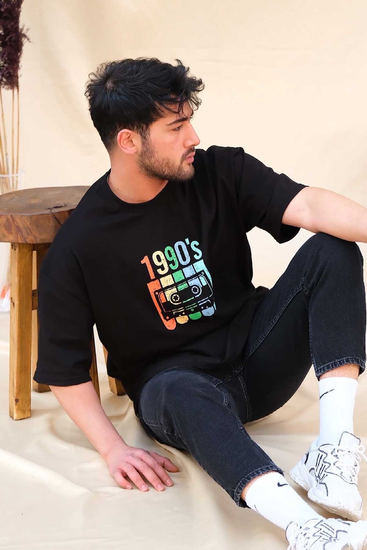 Oversize T-Shirt Siyah 1990's