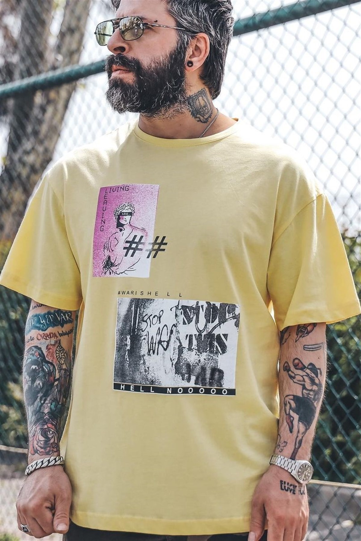 Oversize War Is Hell T-Shirt Hardal