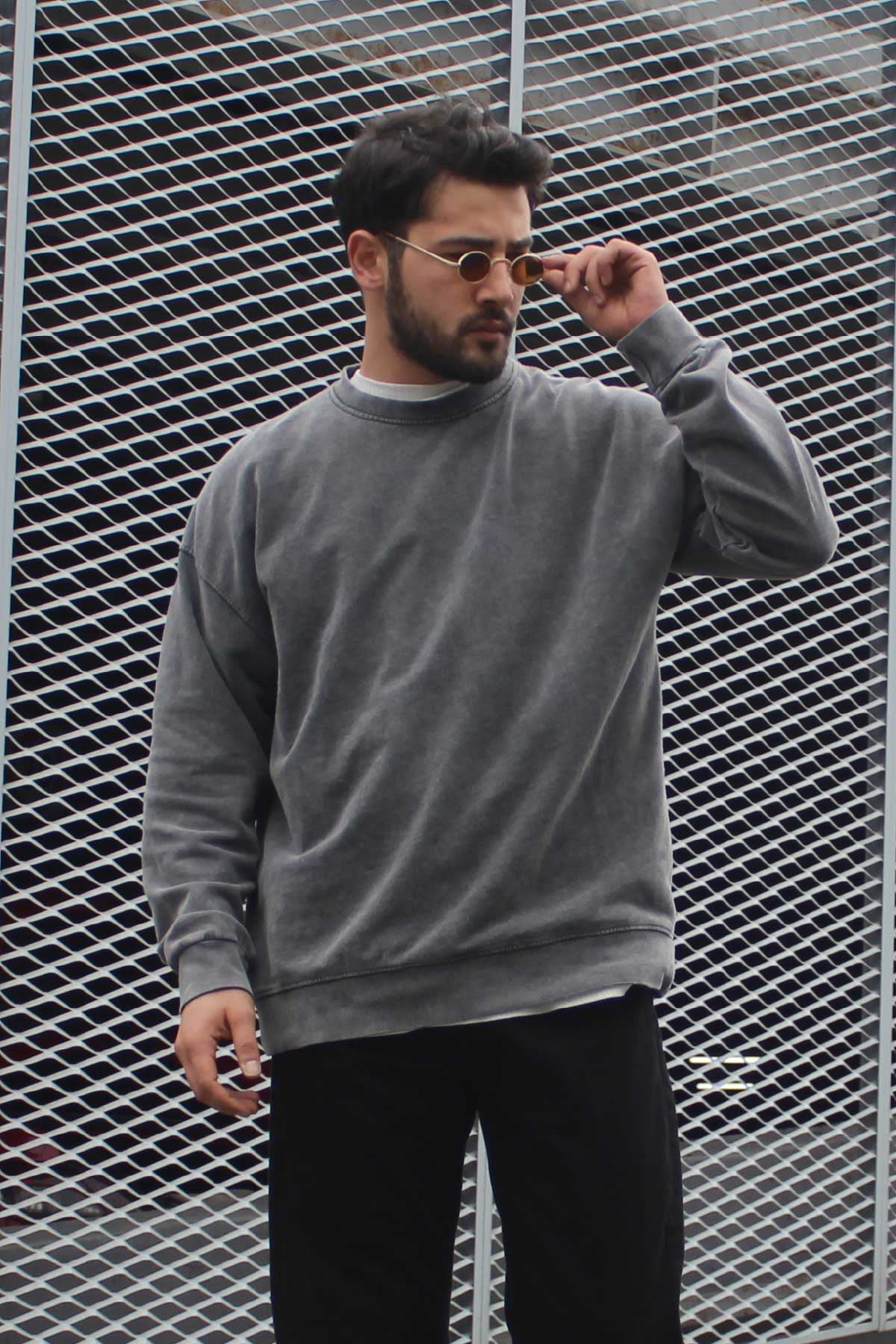 Oversize Yıkamalı Sweatshirt