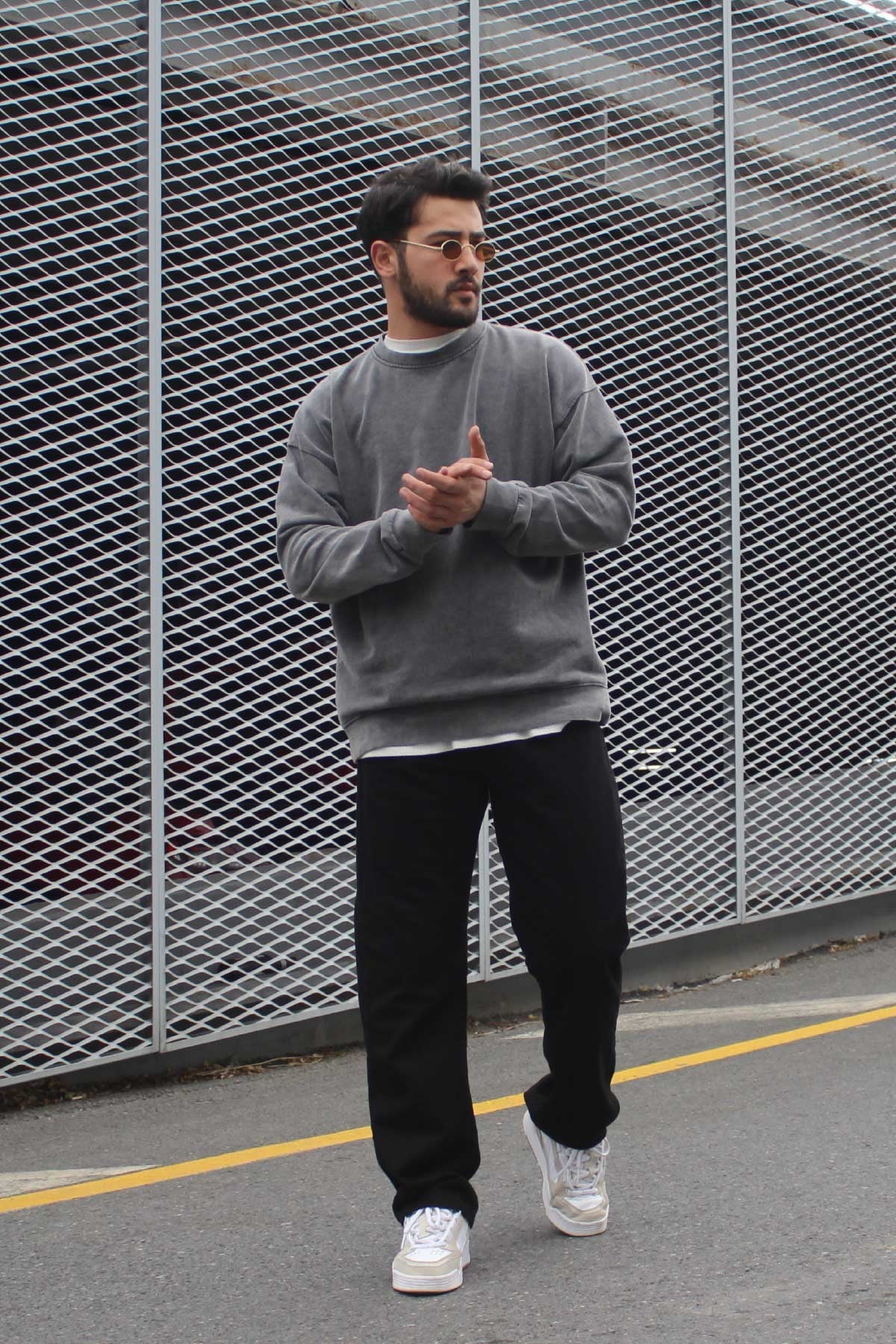 Oversize Yıkamalı Sweatshirt