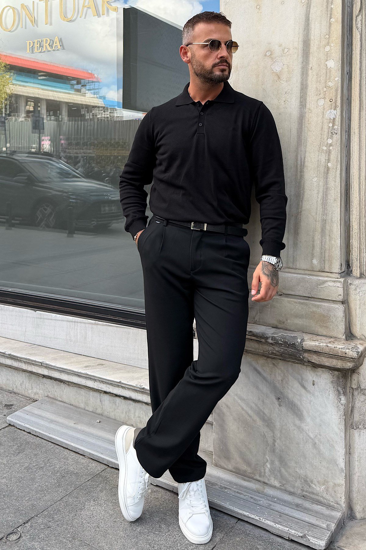 Polo Yaka Düğmeli Siyah Triko 