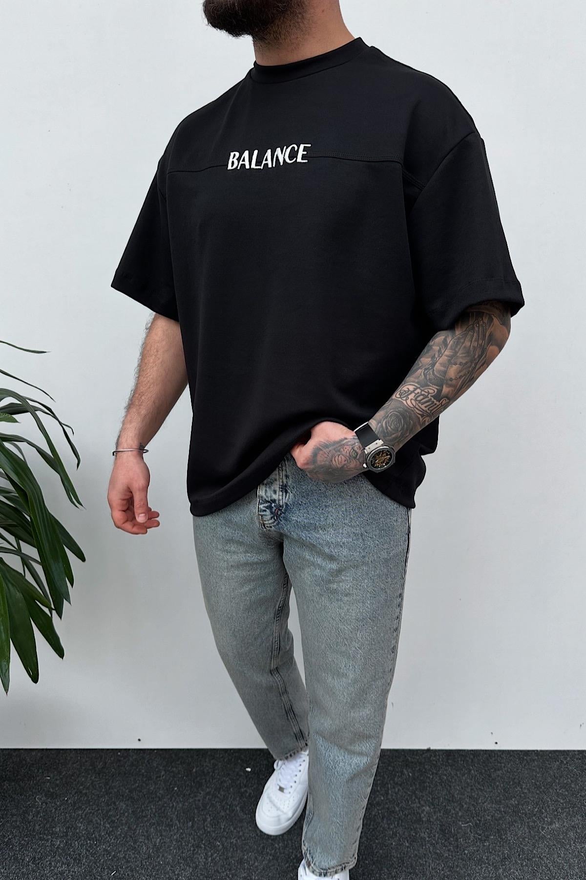 Siyah Balance T-Shirt