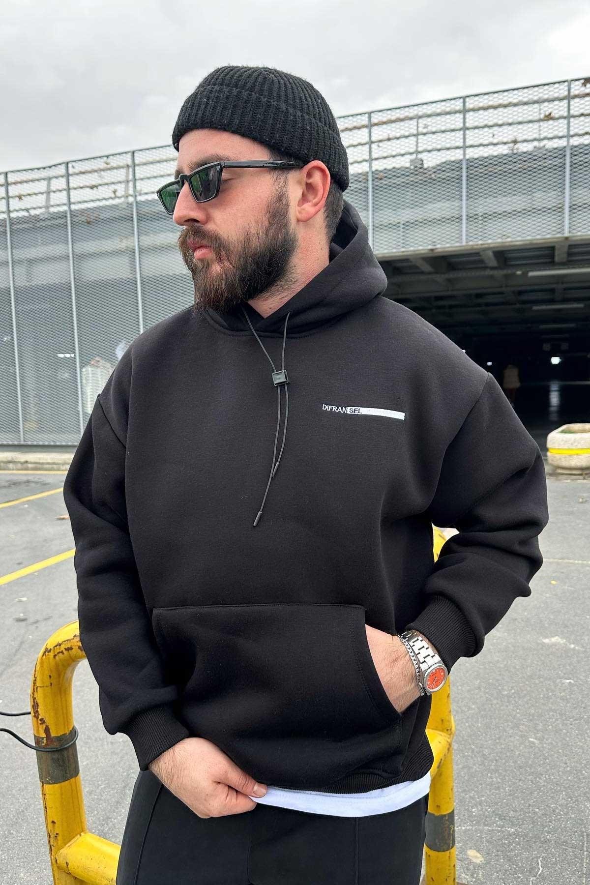Siyah Kapşonlu Difransel Sweatshirt