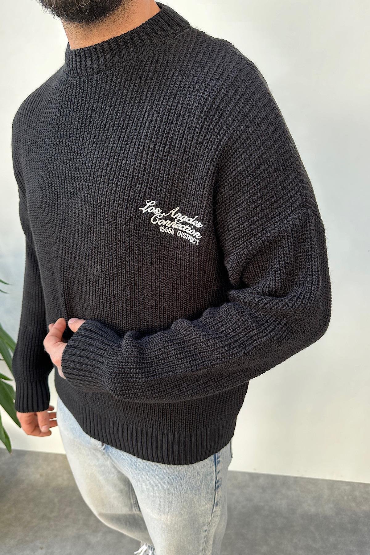 Siyah Oversize Örme Kazak 