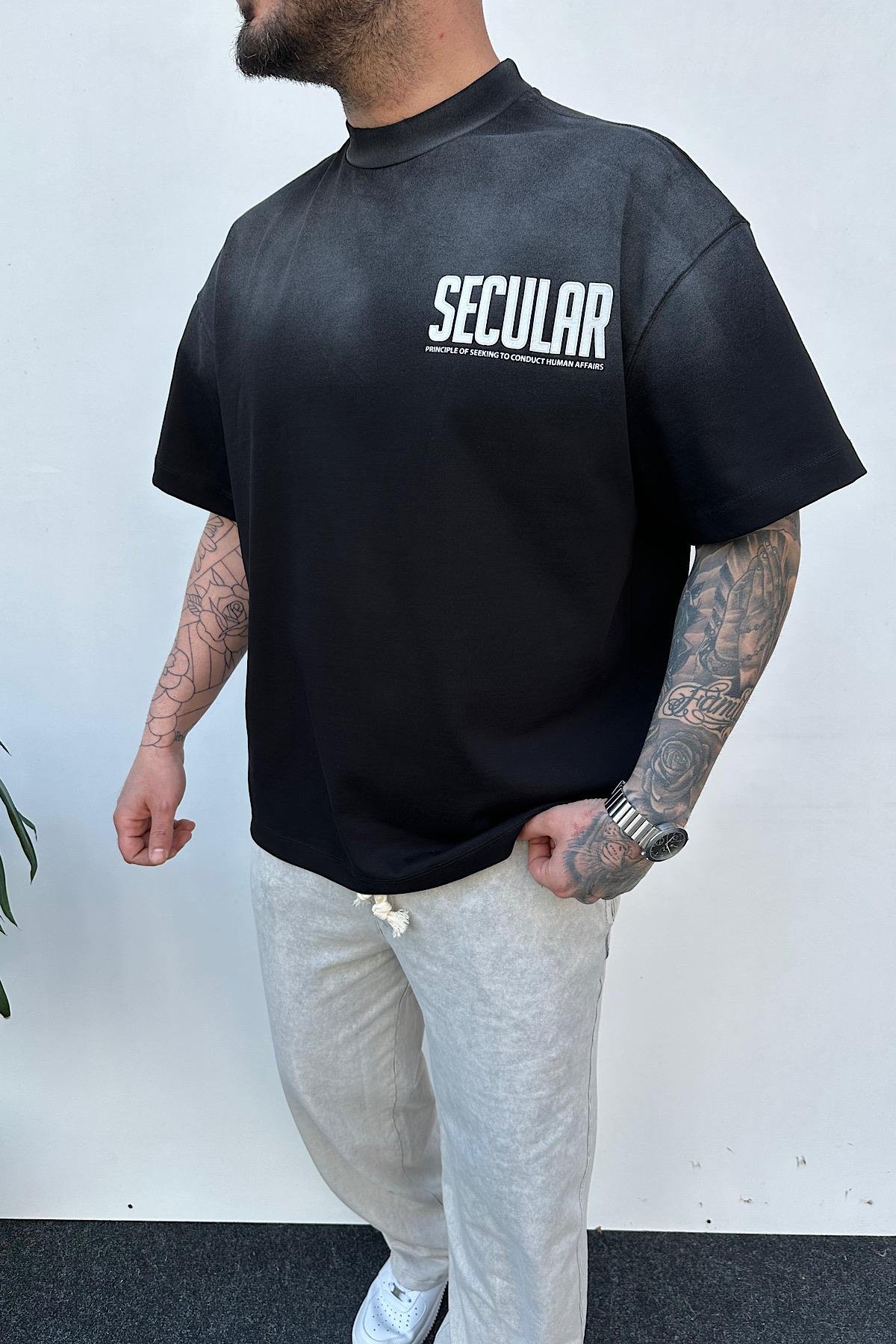 Siyah SECULAR T-shirt