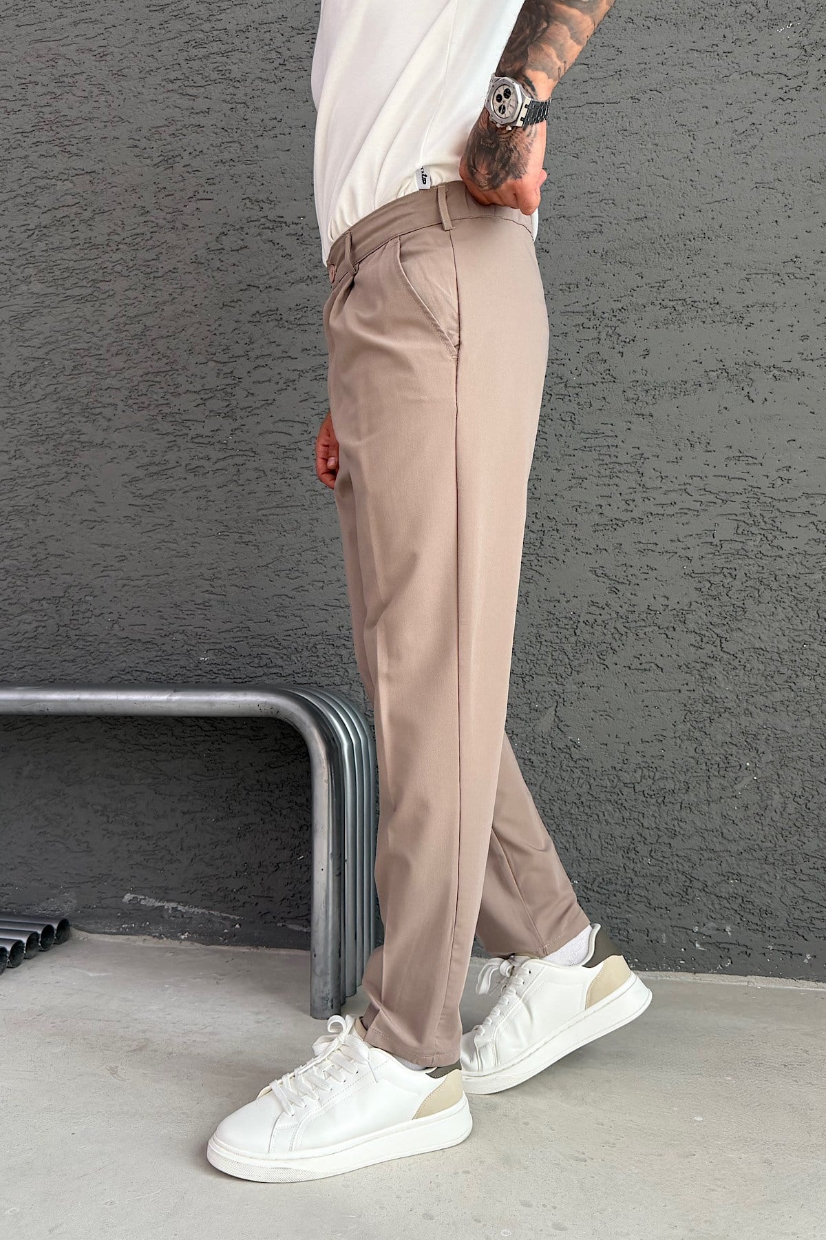 Taş Renk Regular Kumaş Pantolon