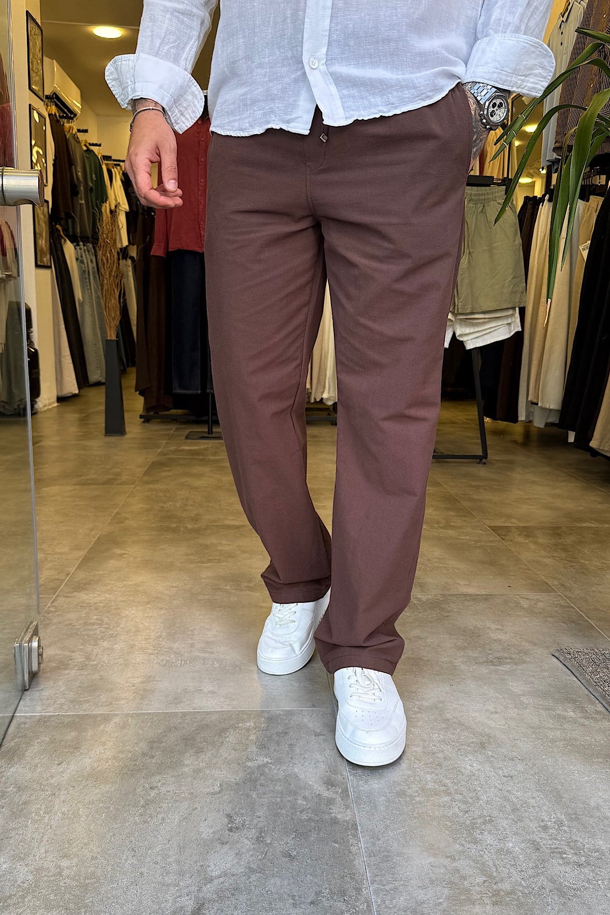 Yazlık İnce Kahverengi Gabardin Pantolon 
