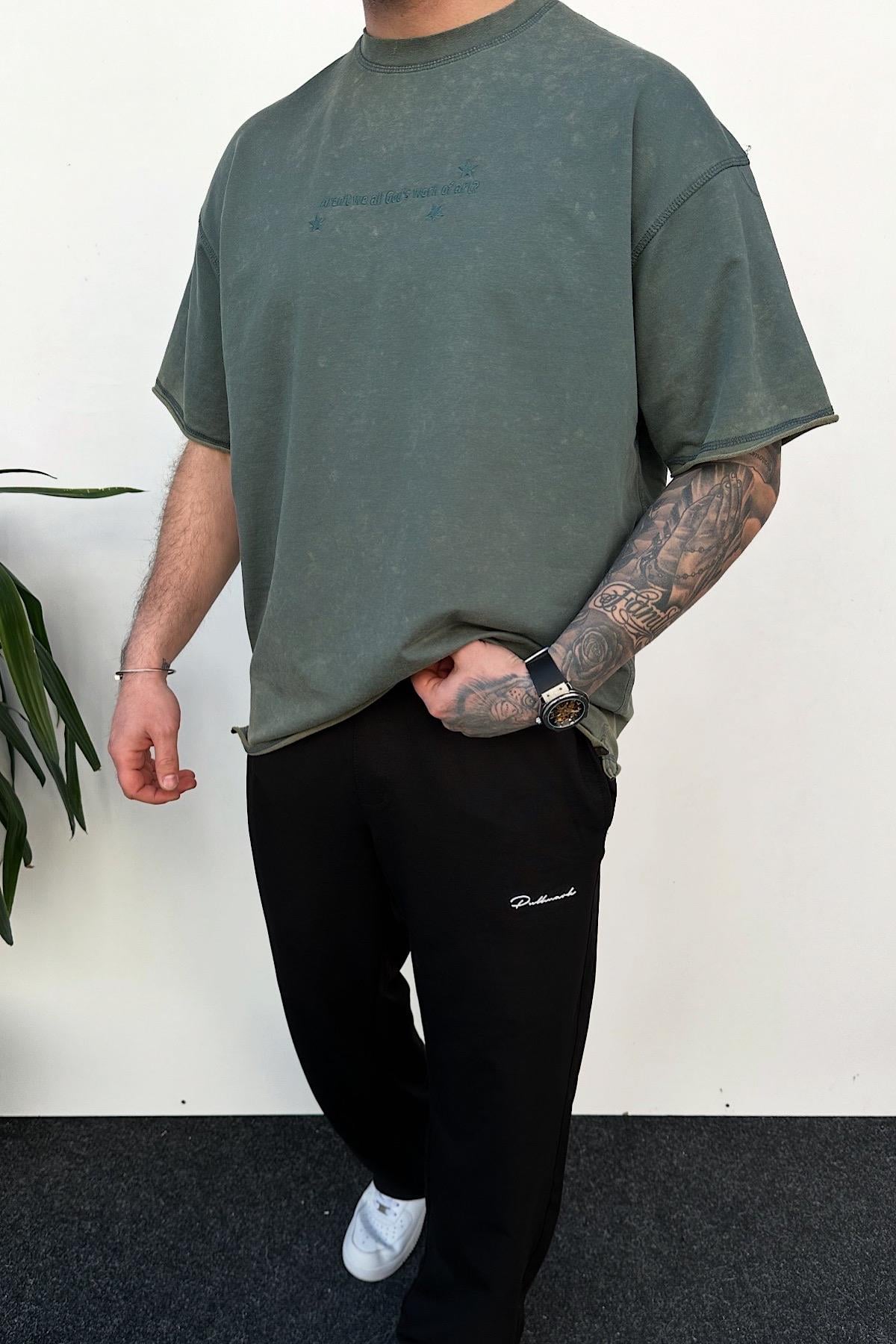 Yeşil Artwork T-Shirt