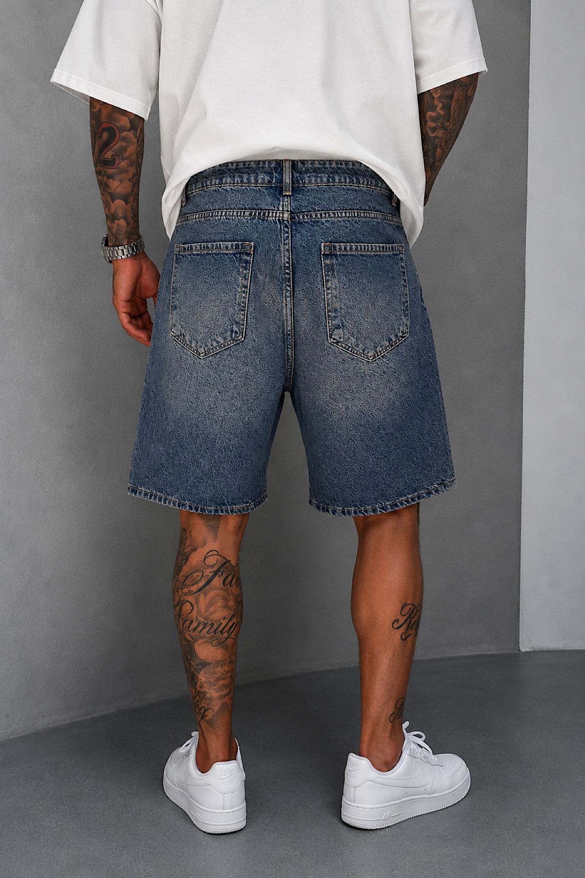 Yıkamalı Denim Şort