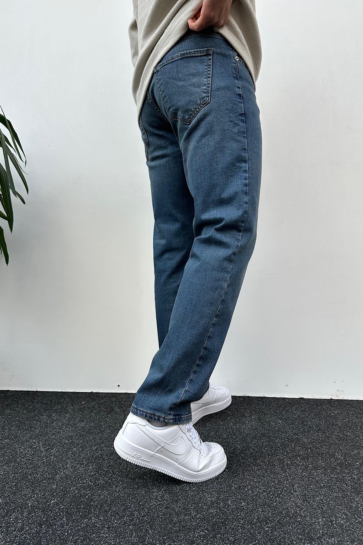 Yıkamalı Mavi Regular Fit Jean