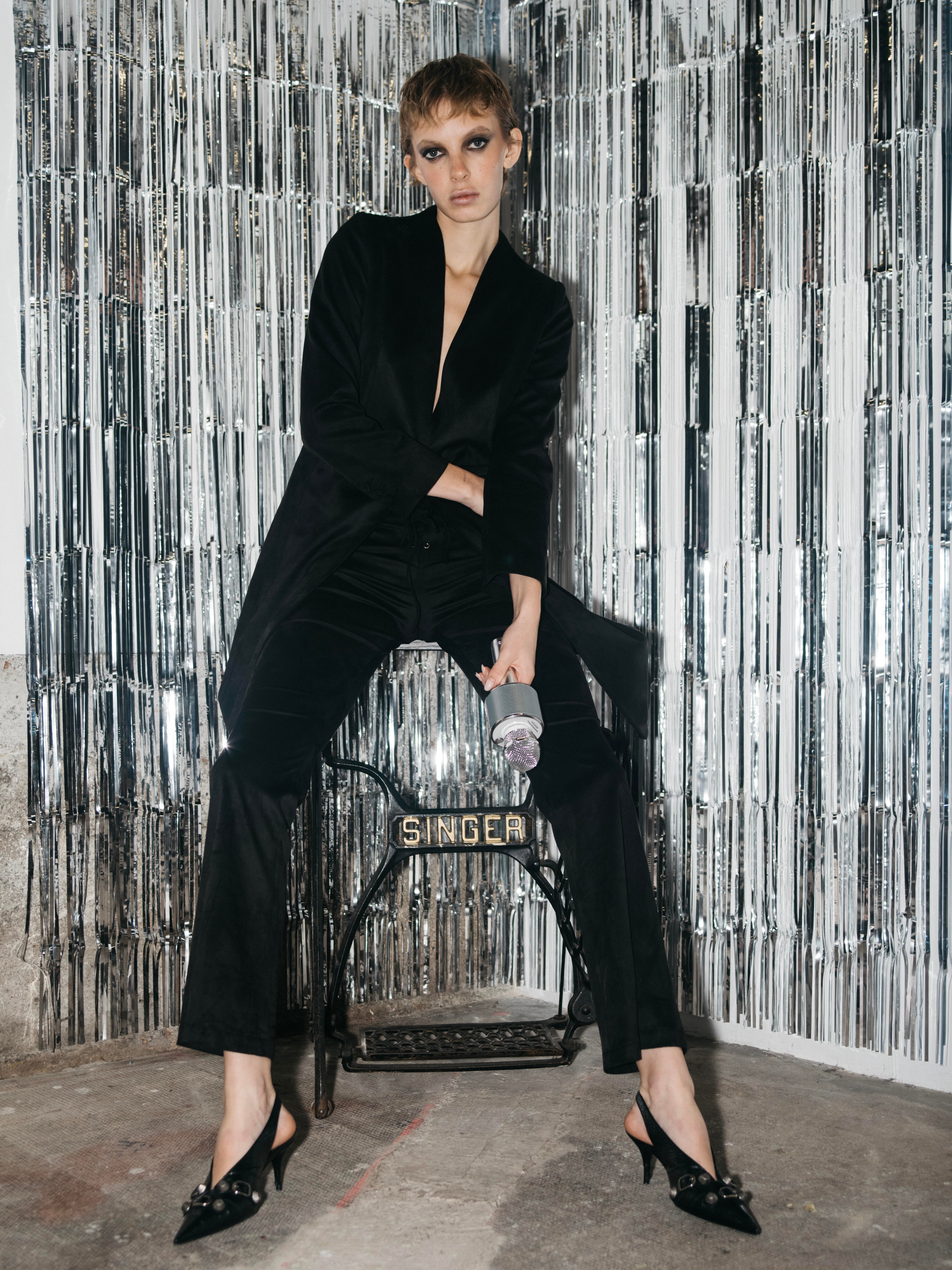 CLARE NUBUCK BLACK COAT