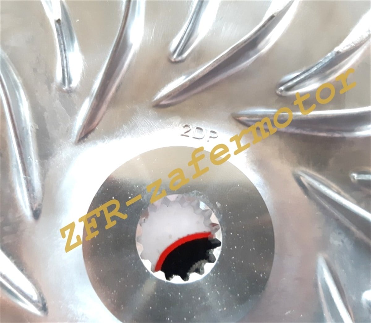 MarkasızDebriyajYAMAHA NMAX ÖN DEBRİYAJ VARYATÖR KOMPLE A