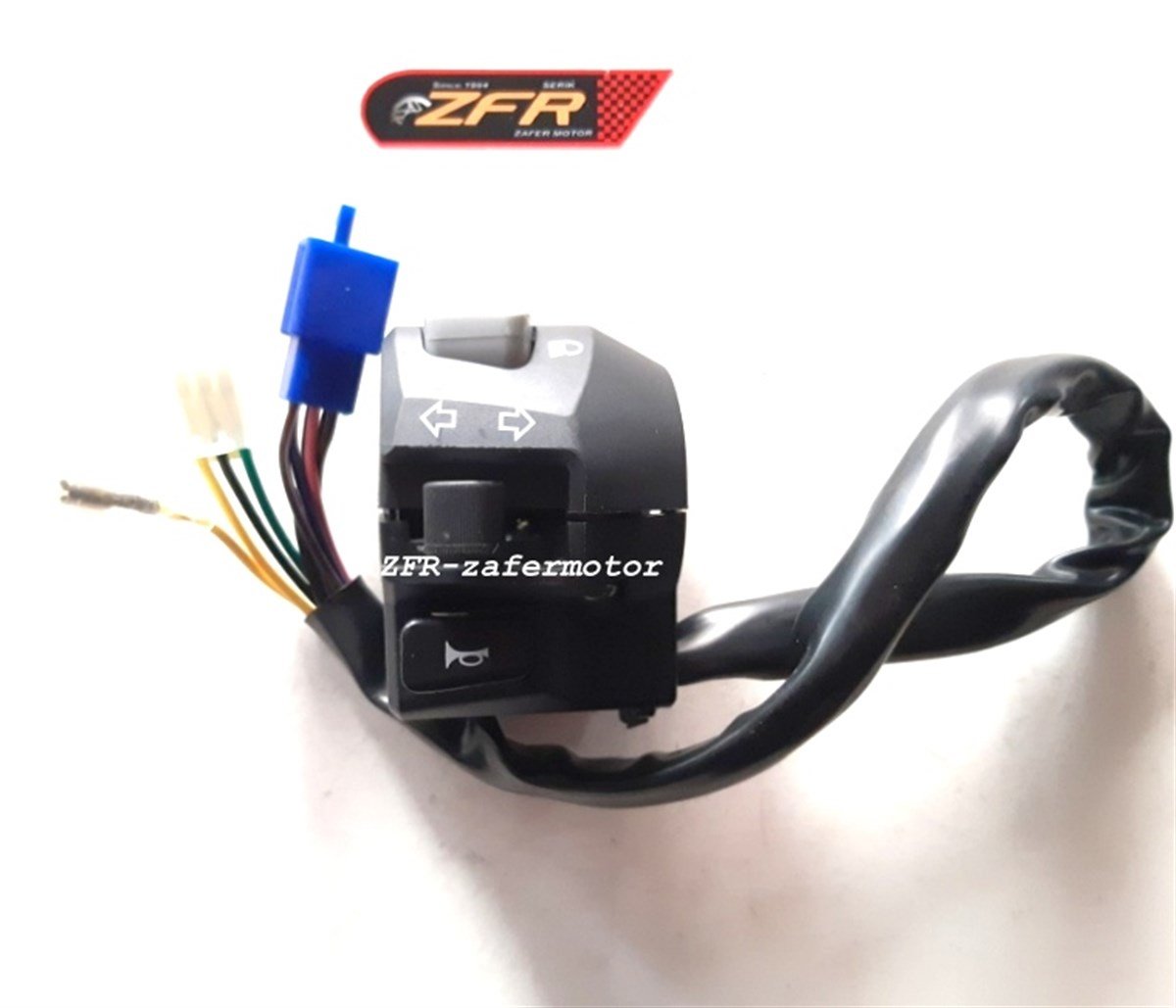 MarkasızYedek ParçaYAMAHA YBR125 2004-2009 SOL KUMANDA KÜTÜK KOMPLE KORNA DÜĞMESİ A