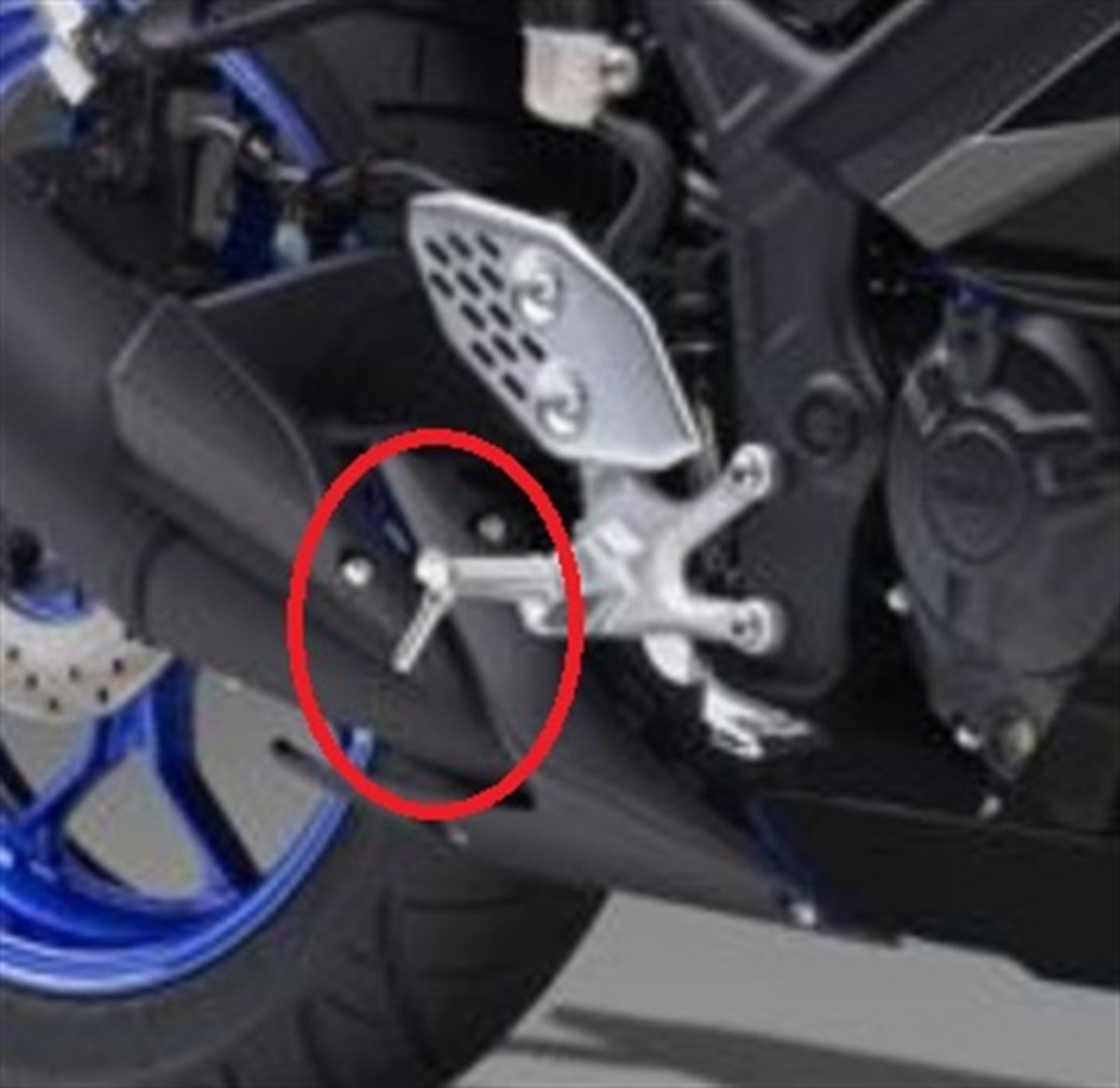 YamahaYedek ParçaYAMAHA YZF R25 MT25 ÖN BASAMAK ALT VİDASI PİMİ ORJ 1WD-F7435-00