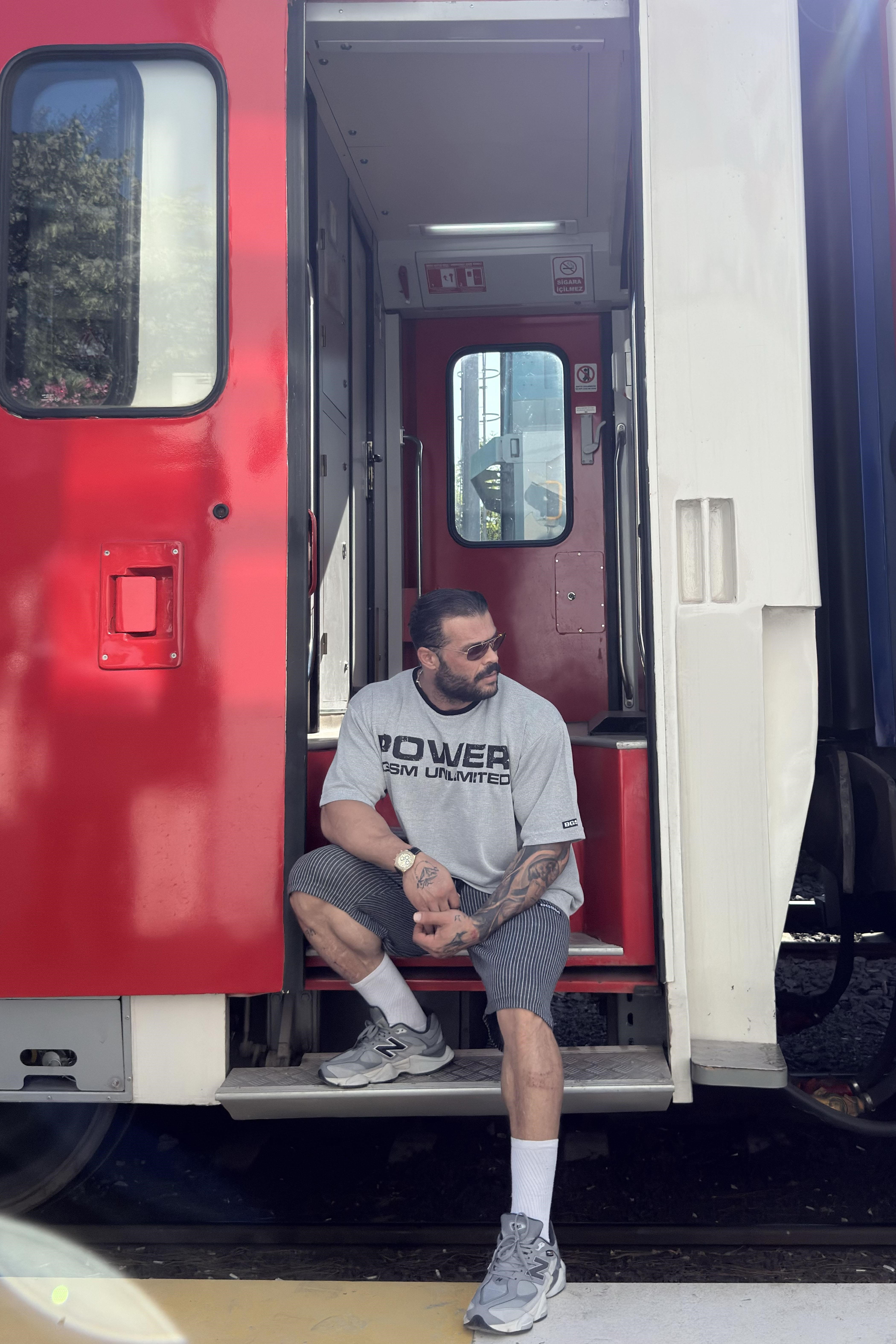 Erkek Rahat Kesim Çizgili Spor Şort BGSM 1525