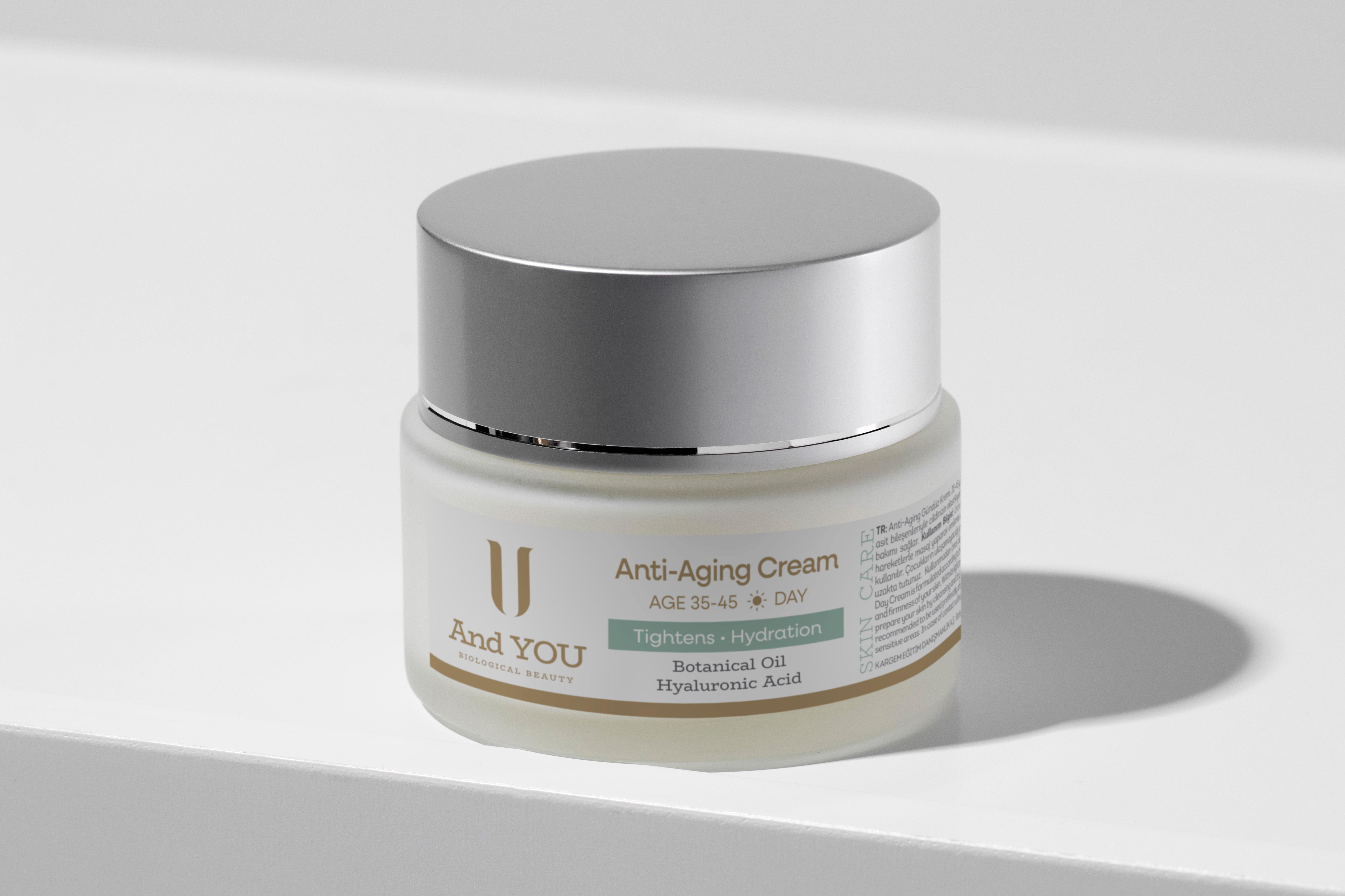 And You Anti -Aging Cream Day / Yaşlanma Karşıtı Krem Gündüz (35-45 Yaş) 50 ml