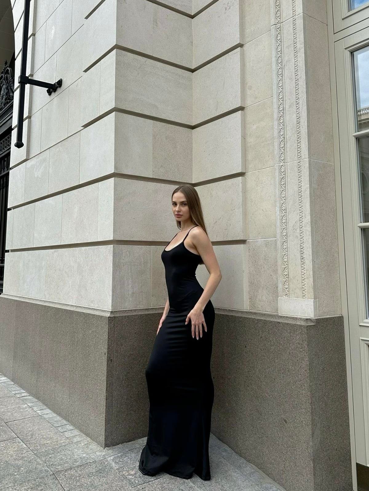 MATA ASKILI UZUN ELBİSE