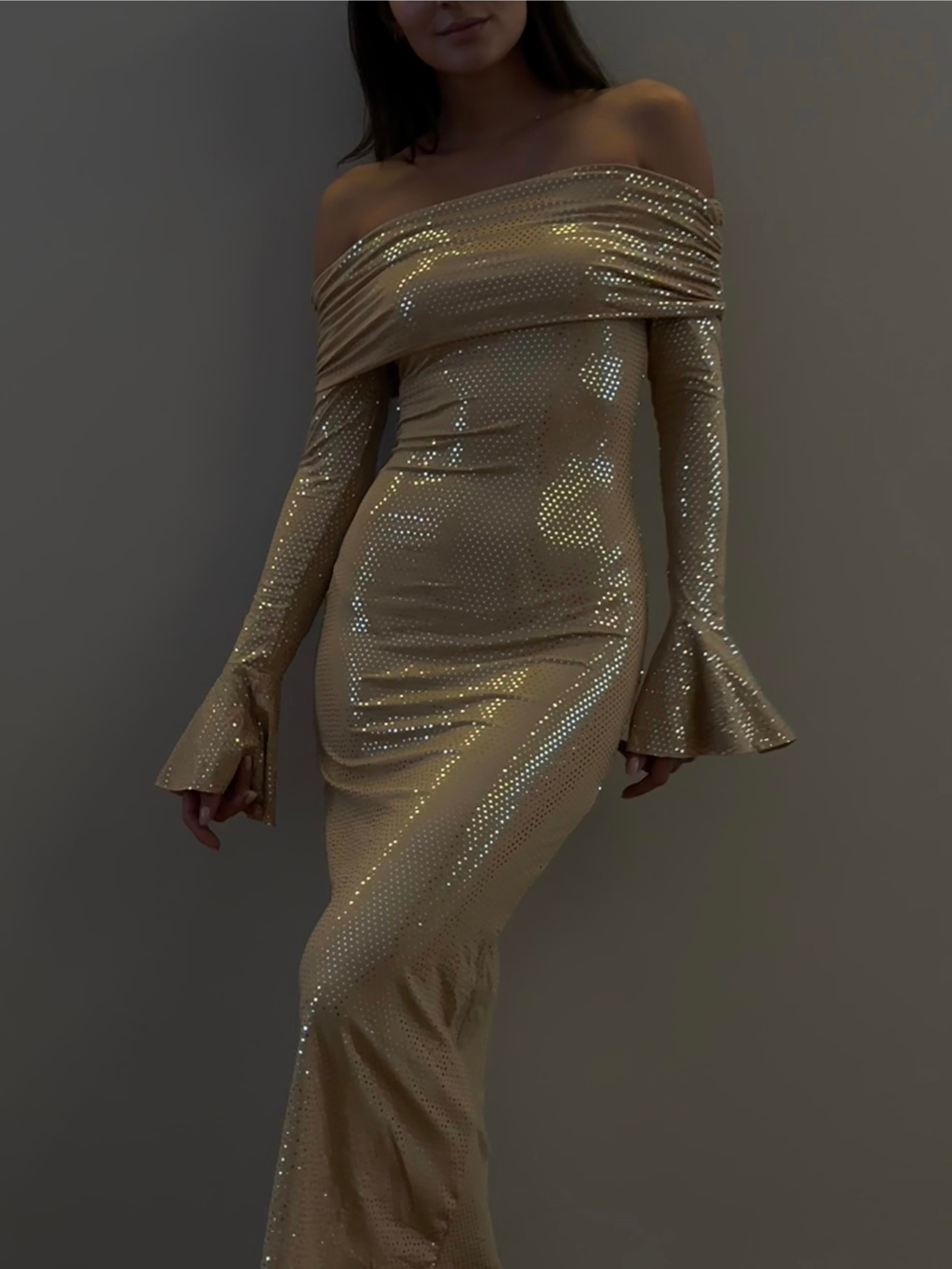 Parlak Omuz Dekolteli Elbise - Nude