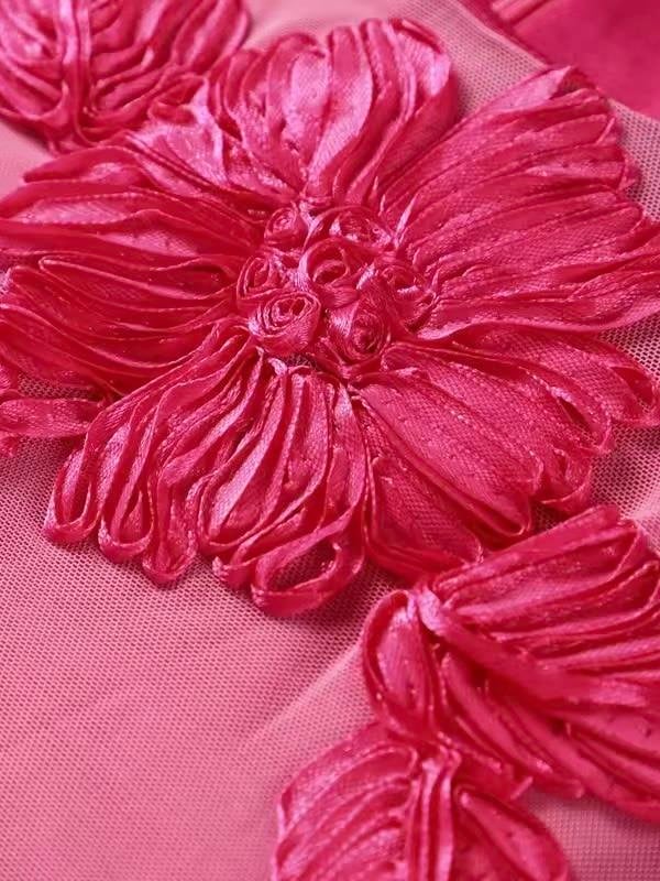 PEMBE ÇİÇEK İŞLEMELİ MİNİ ELBİSE