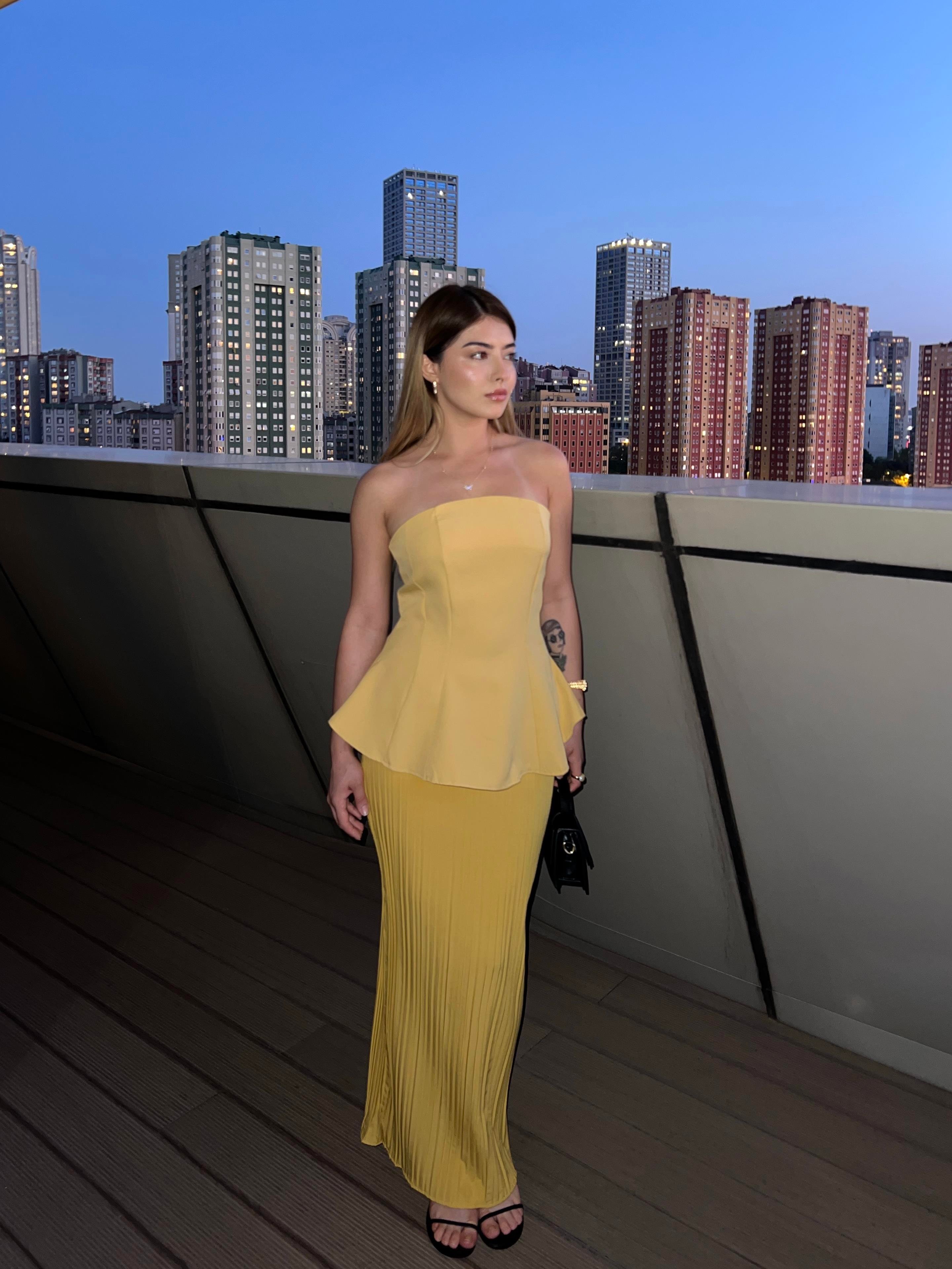 PİLİSELİ STRAPLEZ SARI TAKIM