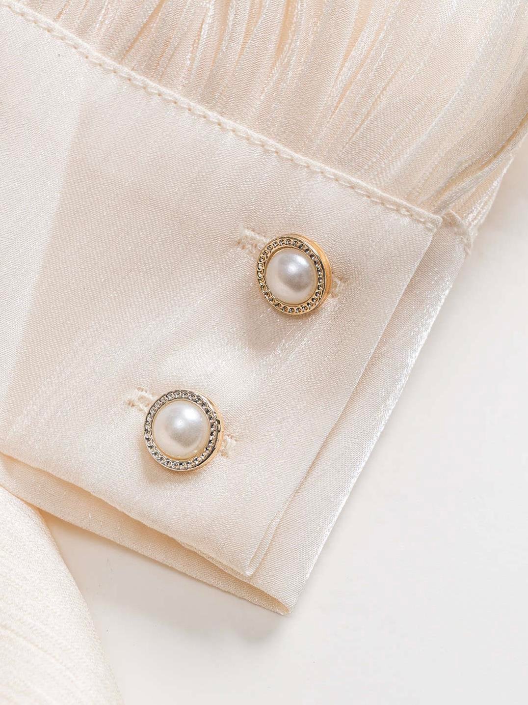 SATEN GÖRÜNÜMLÜ PLİSELİ MİNİ ELBİSE