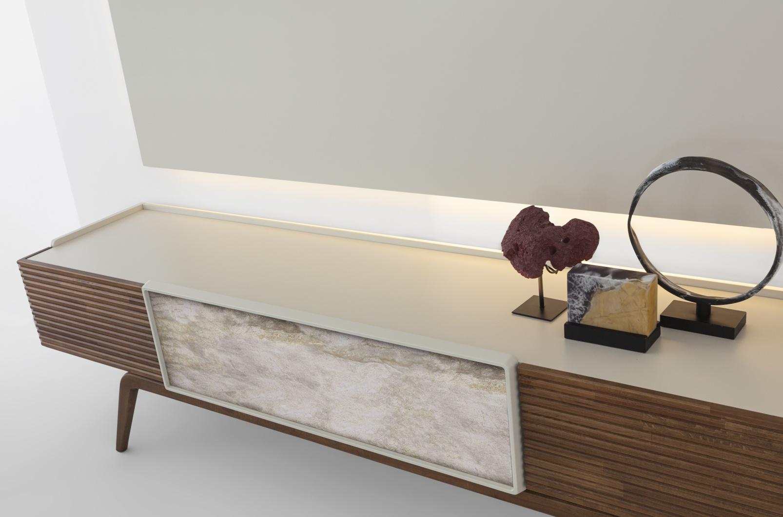 Bentley TV Ünitesi - Mazello Mobilya'da