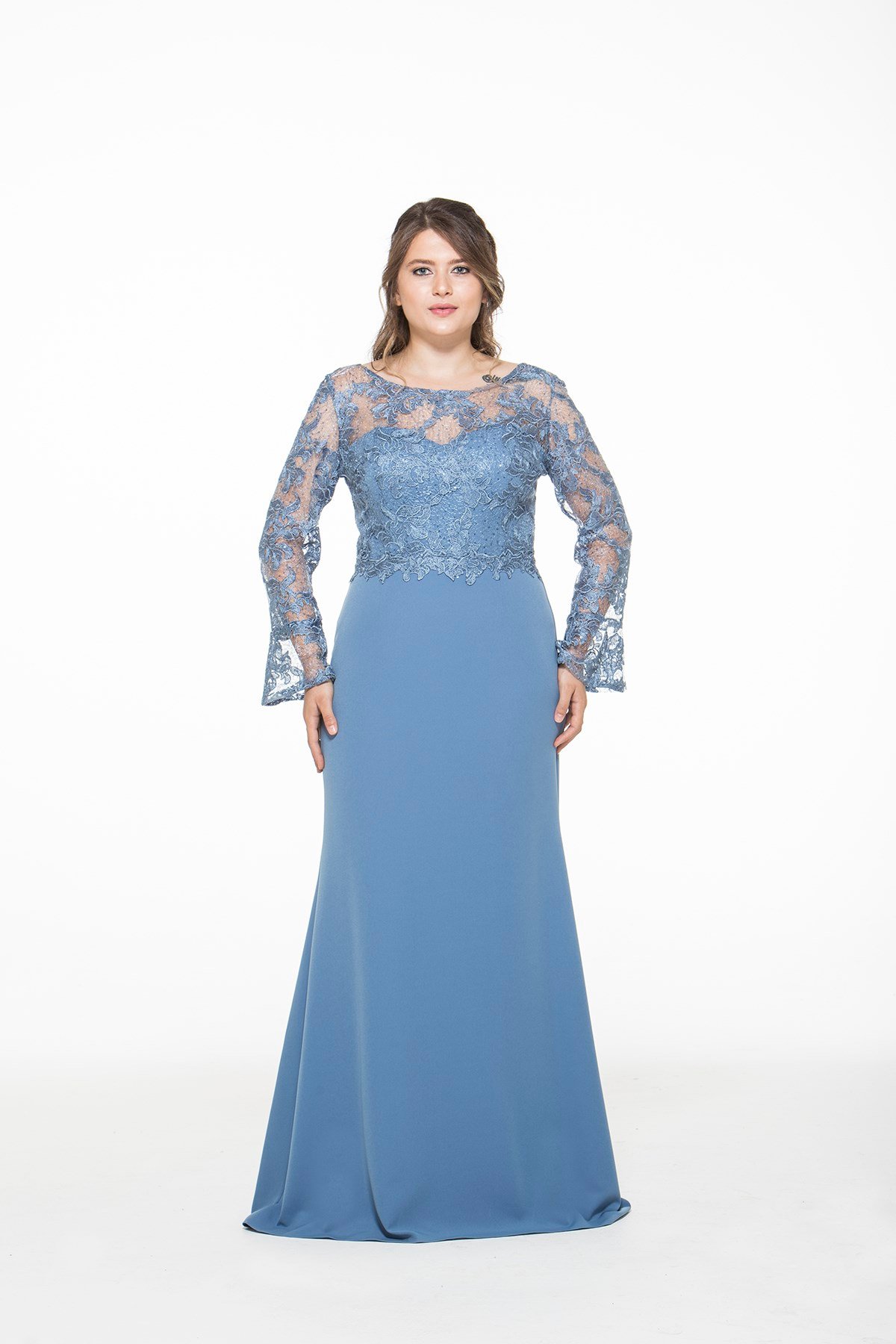 4892CD Üstü Dantel Kolları Valonlu Krep Elbise