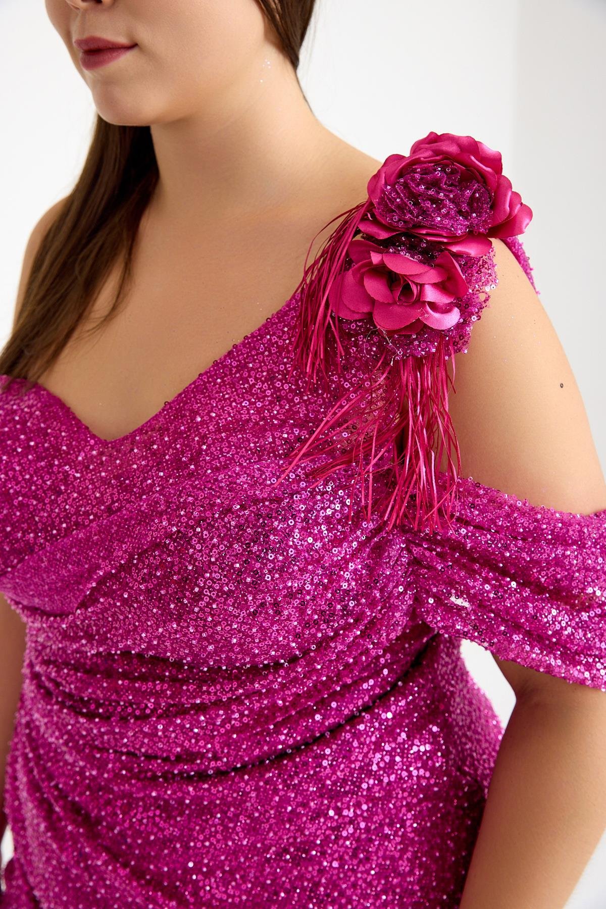 PAYETLİ ABİYE ELBİSE