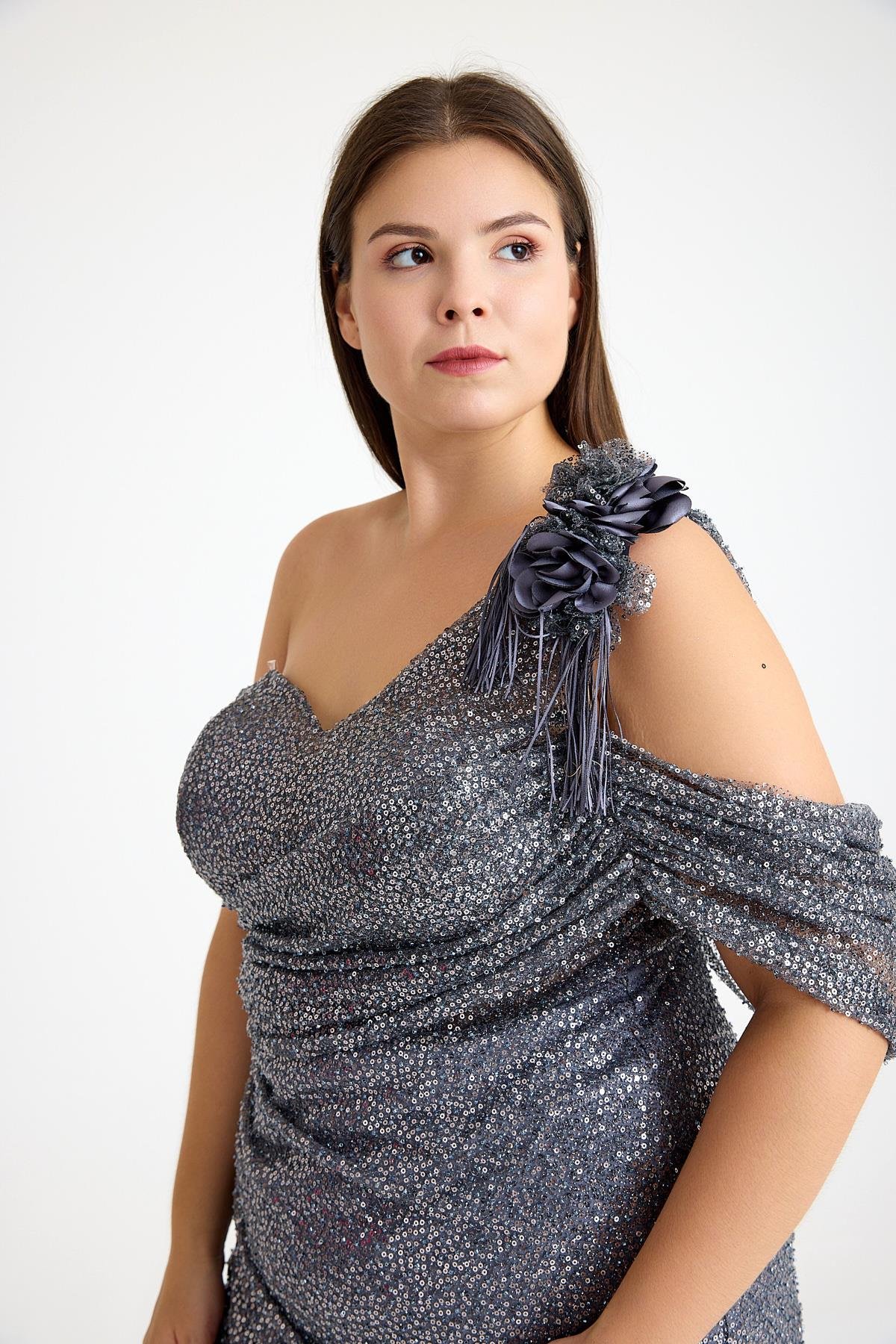 PAYETLİ ABİYE ELBİSE