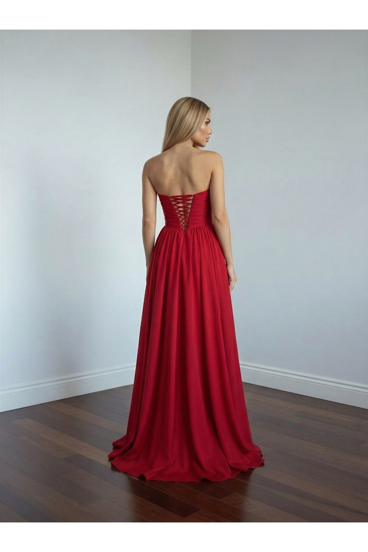 STRAPTEZ TAFTA ELBİSE