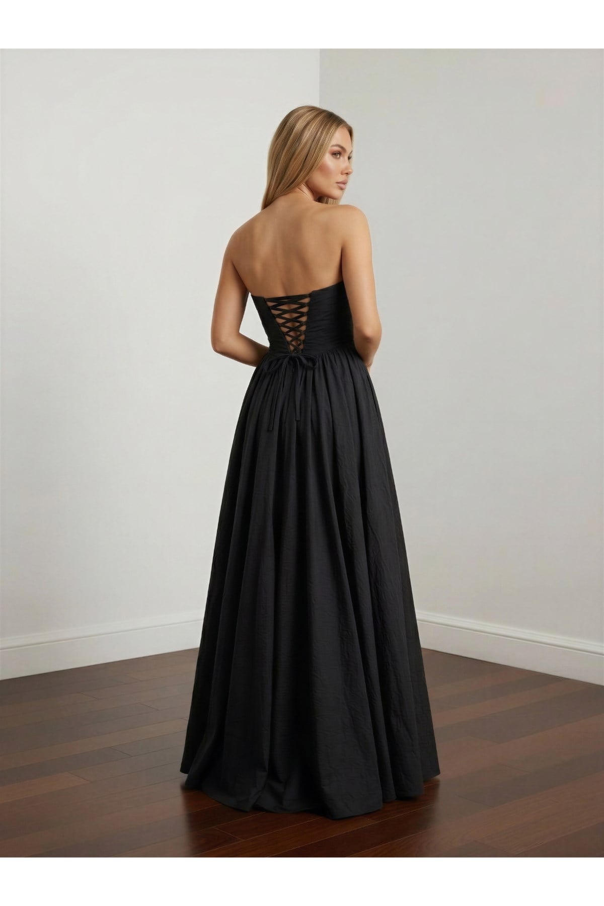 STRAPTEZ TAFTA ELBİSE