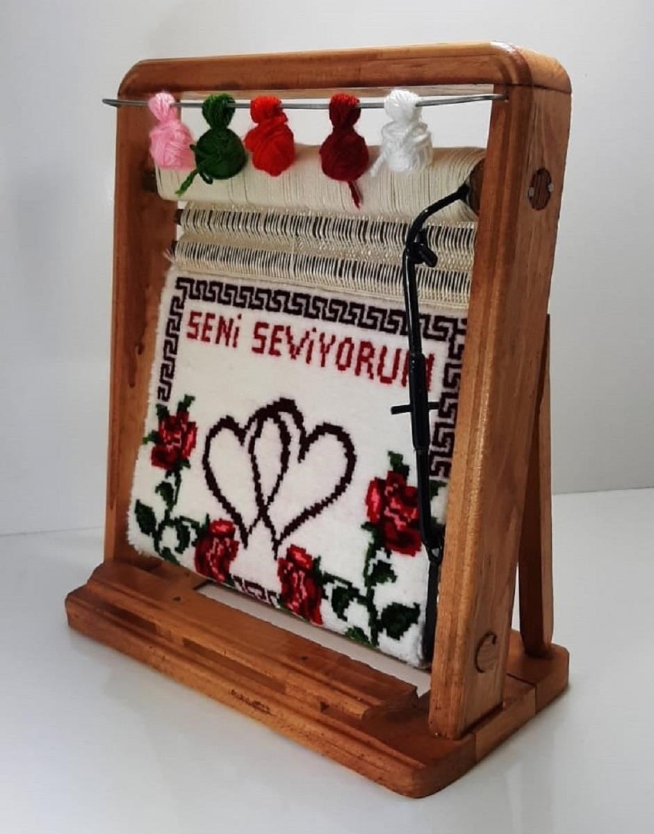 100tel Seni Seviyorum Motifli El Dokuması Hediyelik Minyatür Halı
