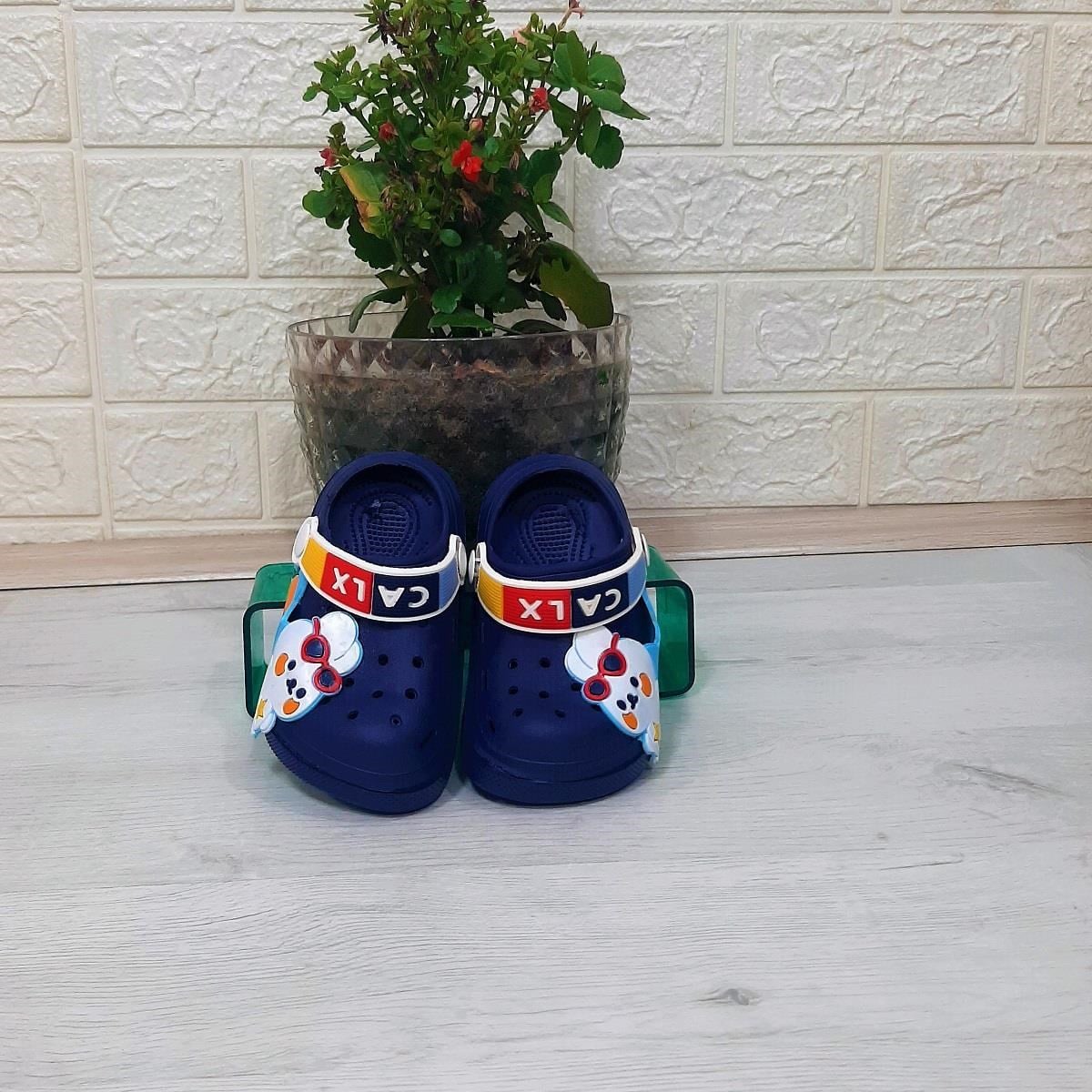 Calx 9041 Lacivert Beyaz crks Tavşan Fifürlü Erkek Çocuk Terlik