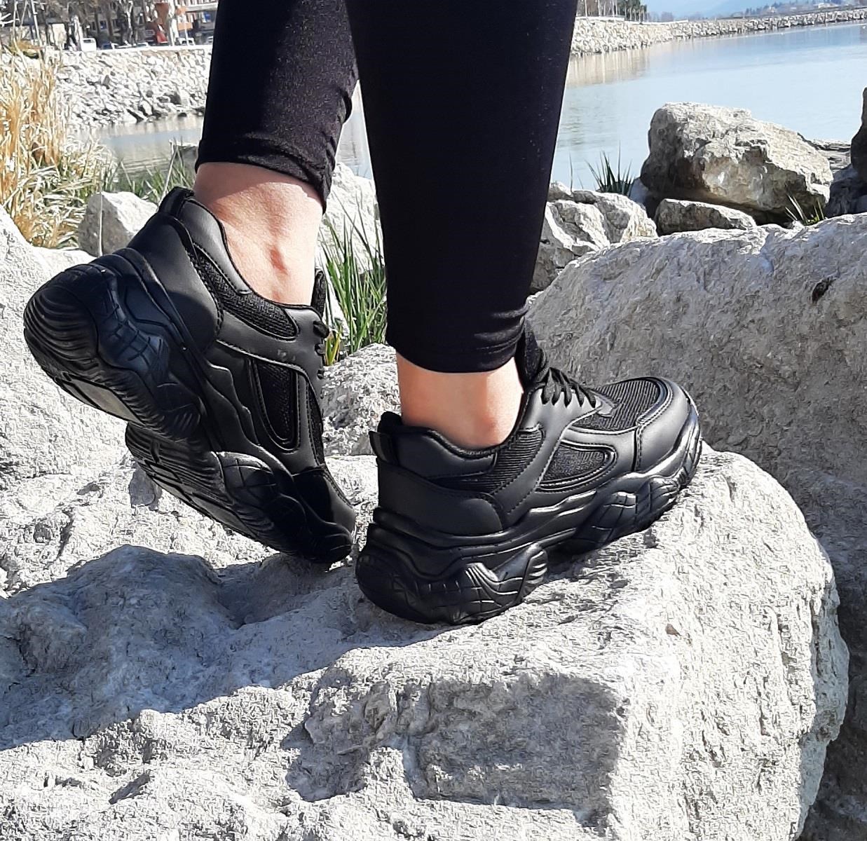 Dunlop 2323 Siyah Renk Fuspetli Kalın Taban Spor Ayakkabı