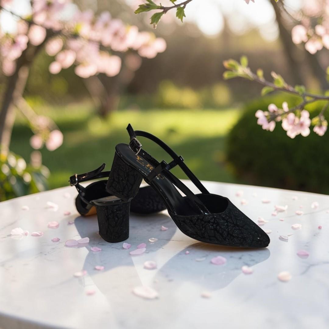 Fiyra 7013 Siyah Simli Kalın Kare Topuk Abiye Stiletto Ayakkabı